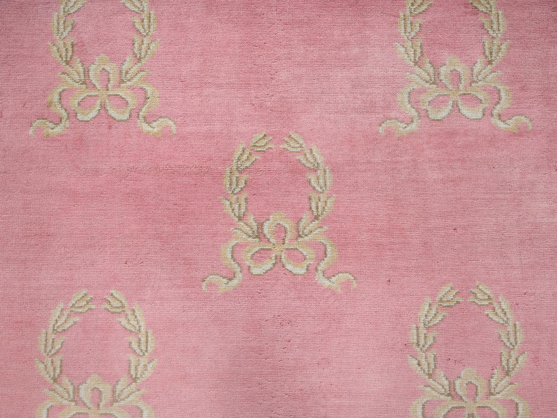 11'7"x16'7" Rose Pink, Vintage European Influence with Wreath Design, Hand Knotted, 100% Wool, XL, Oversized, Fine Oriental Rug HR2748 - Image 9