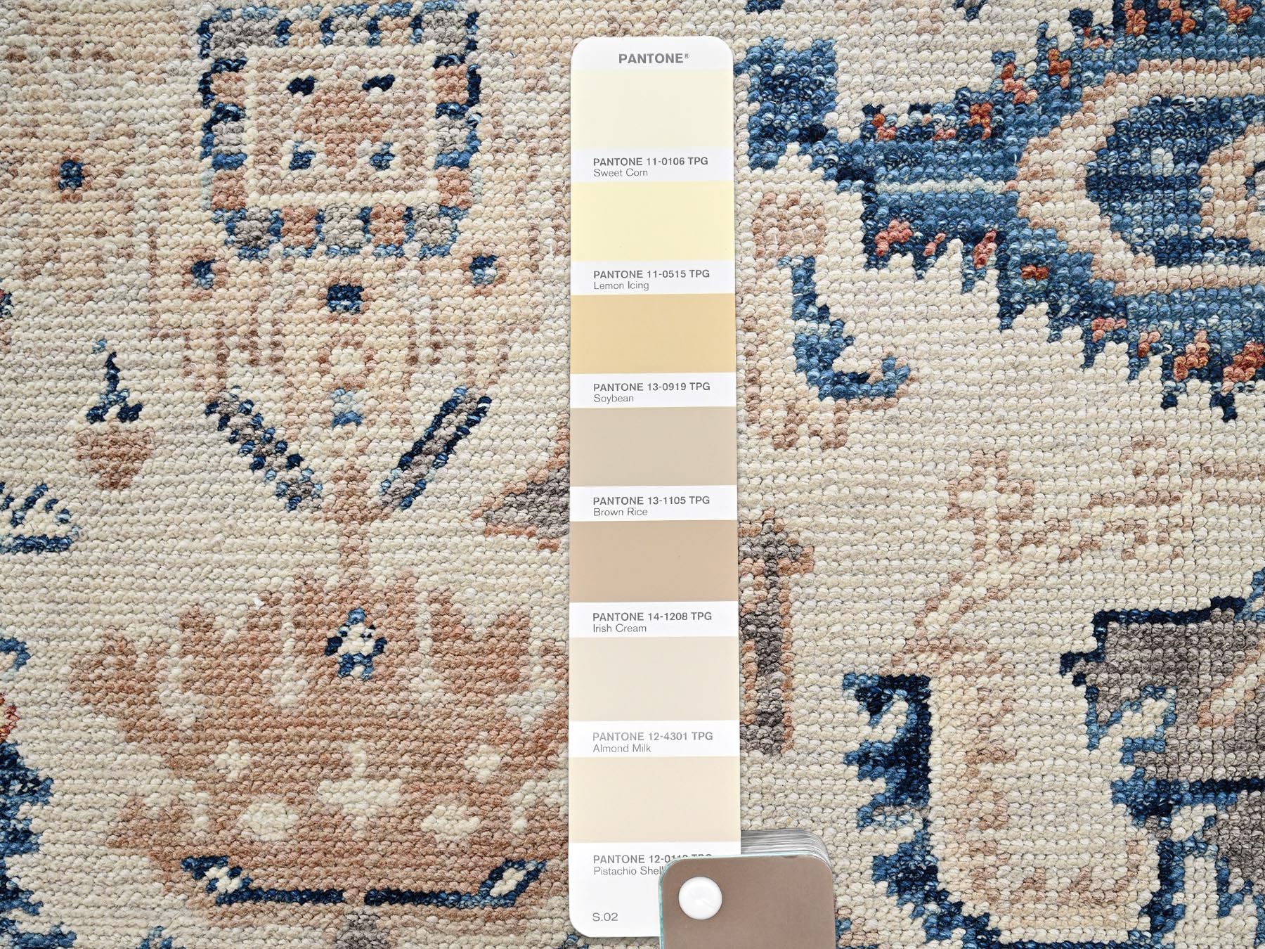 4'10"x7'1" Chiffon White, Sheared Low, Heriz with All Over Design, Turkish Knot, Hand Knotted, 100% Wool, Oriental Rug HR2801 - Image 4
