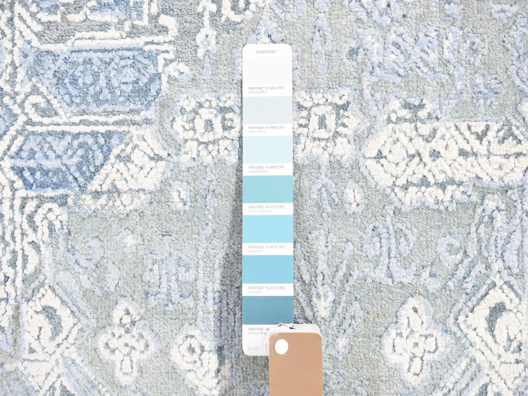 9'x12'2" Wool and Pure Silk Hand Knotted Blue Jewellery Design with Soft Colors Oriental Rug HR66954 - Image 7