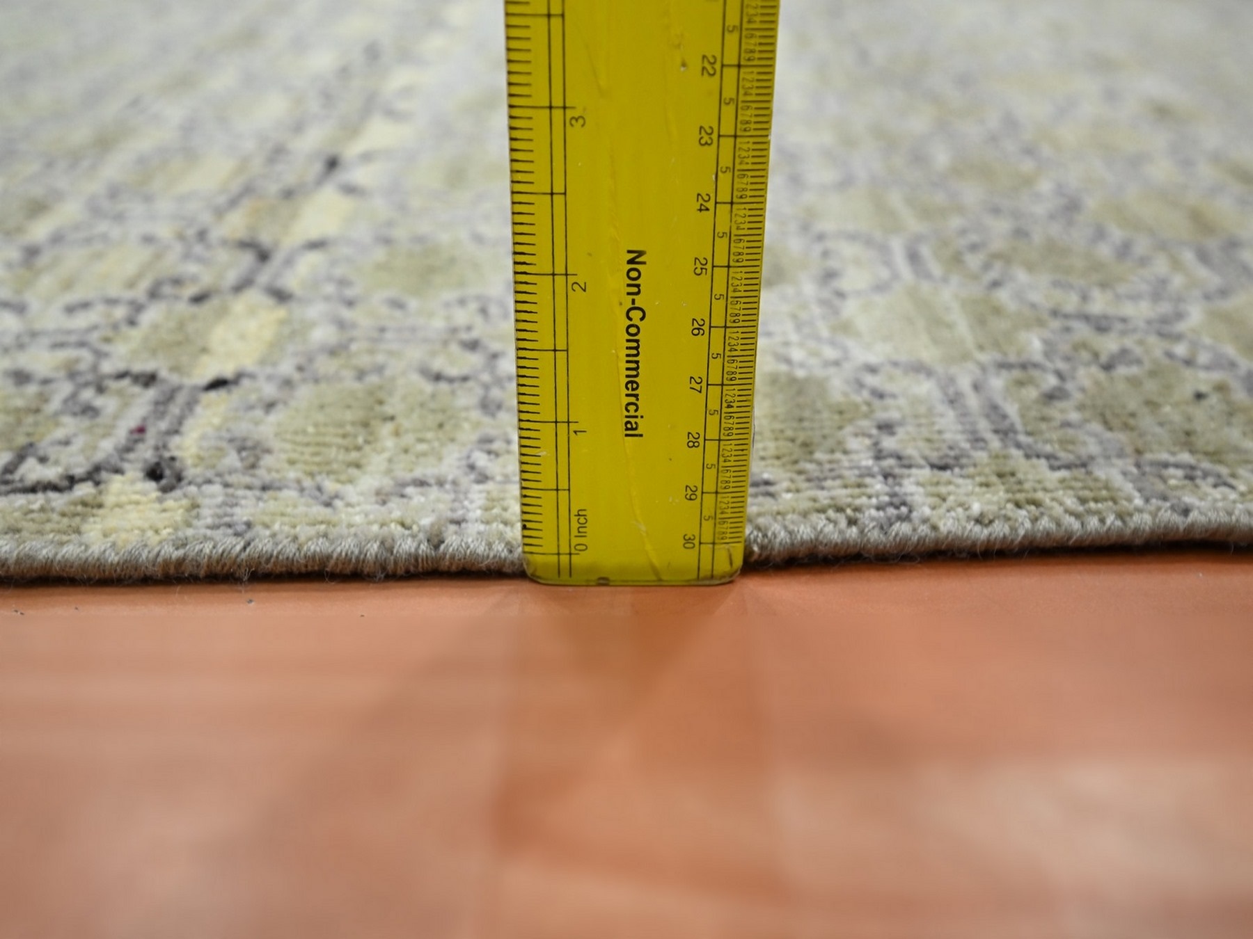 2'x3' Olive Green, Khotan Design, Silk, Hand Knotted, Sample, Mat, Oriental Rug HR75923 - Image 3