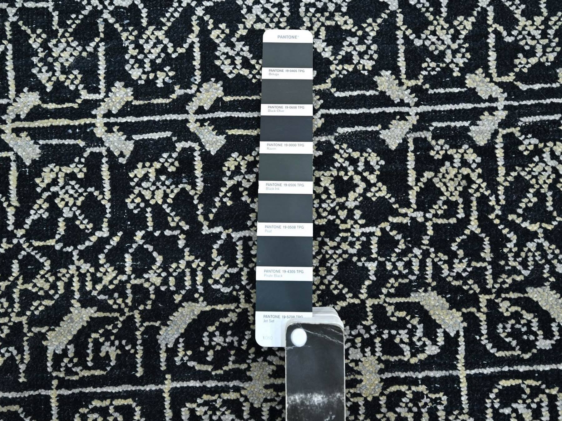 9'10"x14'4" Ink Black, Wool and Silk, Repetitive Intricate Pattern, Tone on Tone, Hand Knotted, Oriental Rug HR75930 - Image 7