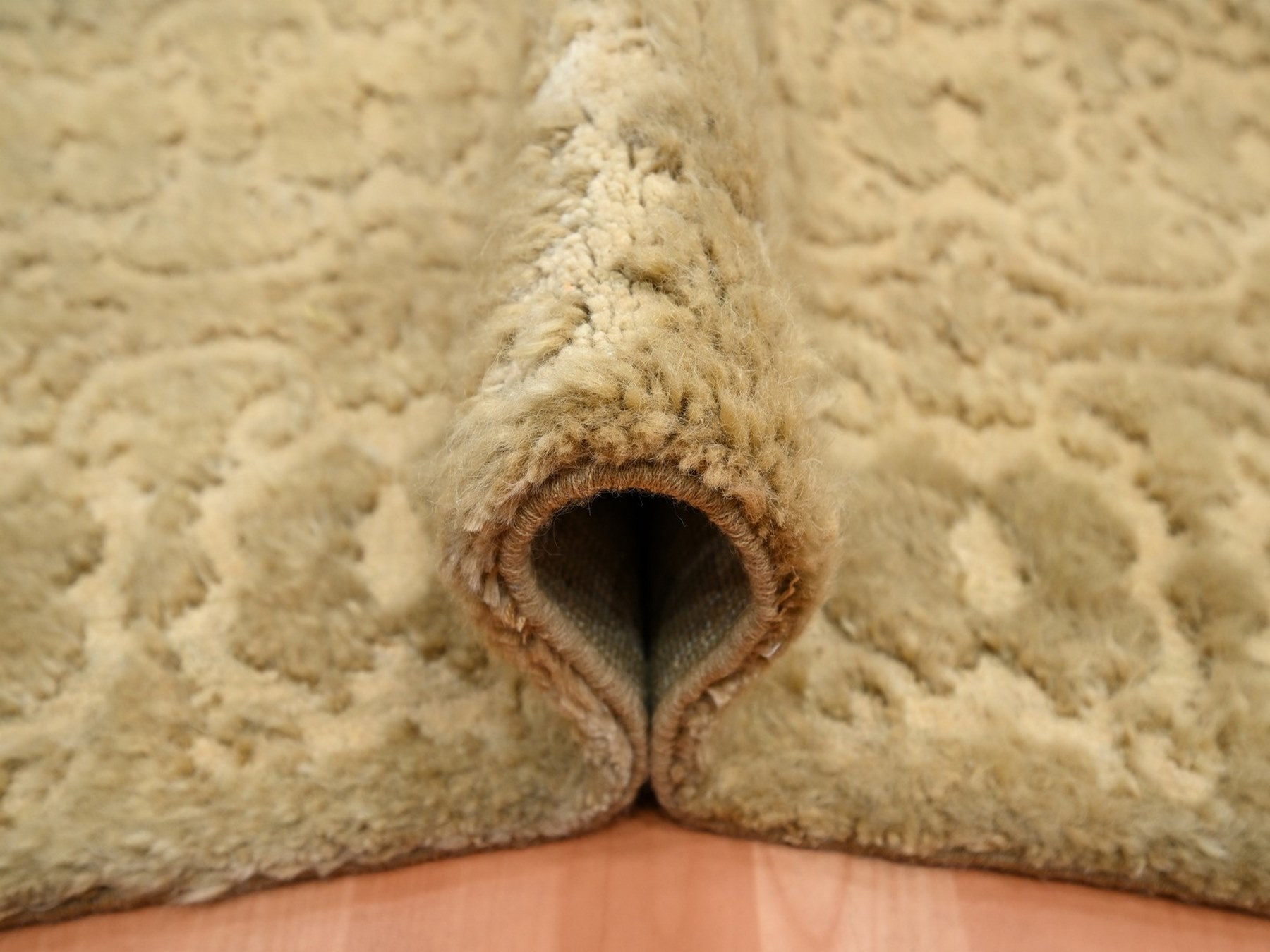 9'x12'4" Bone Brown, Shaggy Pile, Repetitive Tone on Tone Design, Hi and Low, Pure Wool, Hand Knotted, Oriental Rug HR75946 - Image 5