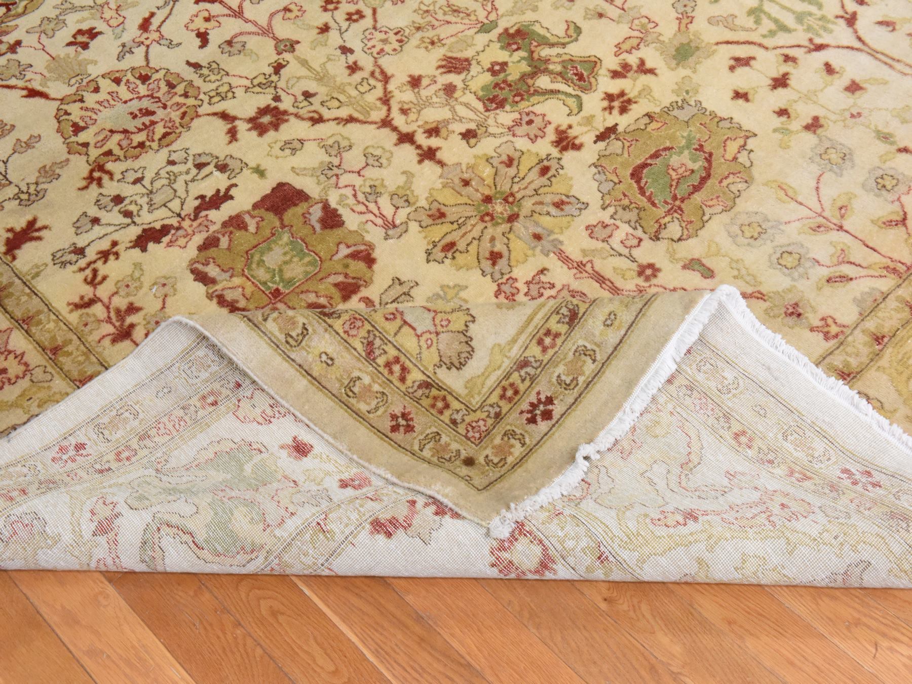 12'x19'1" Chiffon White, Vintage Agra, Extra Large with Vase Tabriz Design, Vegetable Dyes, Hand Knotted, Clean, Very Good Condition, Organic Wool, Oversized, XL, Oriental Rug HR78626 - Image 8