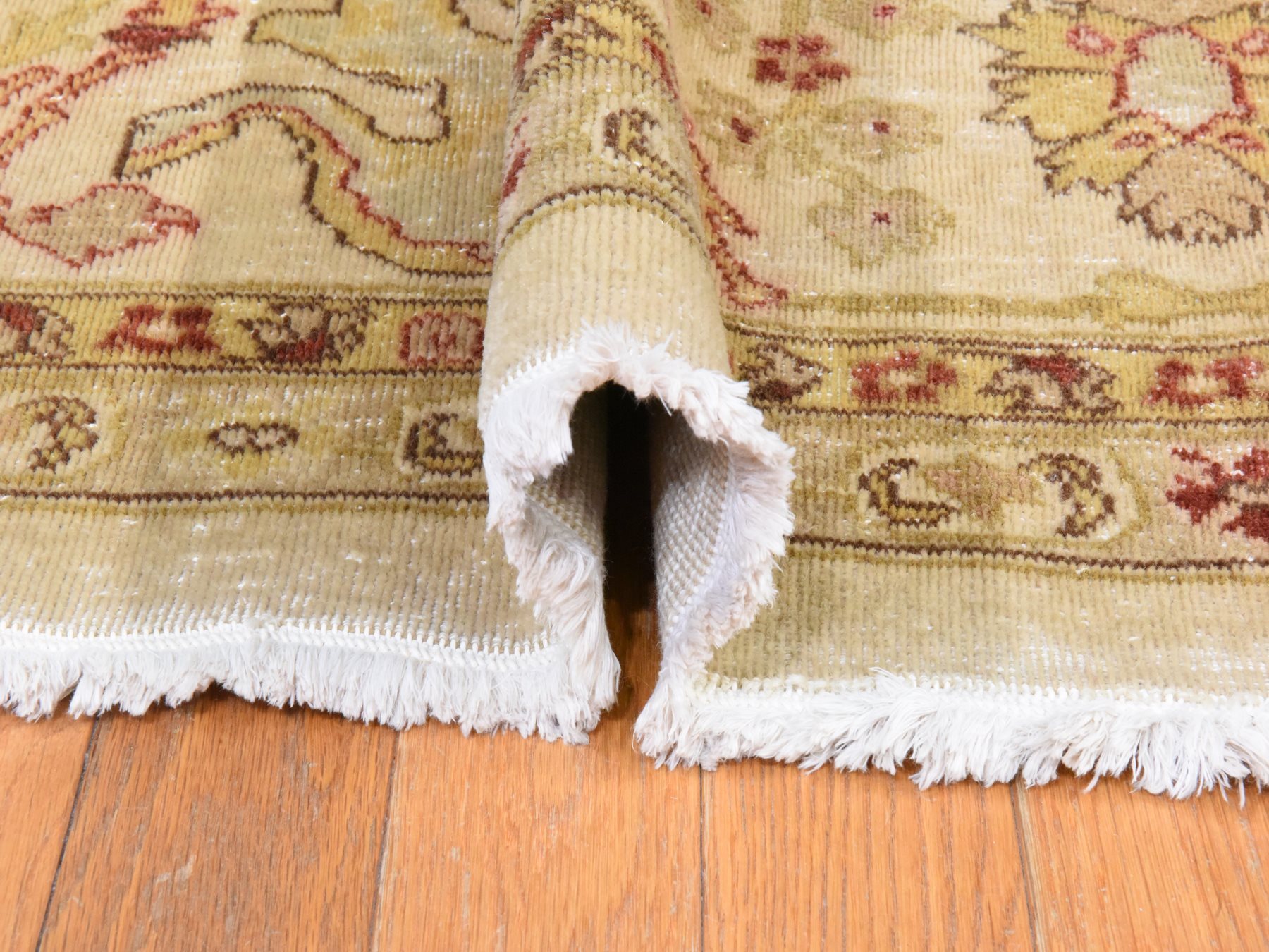 12'x19'1" Chiffon White, Vintage Agra, Extra Large with Vase Tabriz Design, Vegetable Dyes, Hand Knotted, Clean, Very Good Condition, Organic Wool, Oversized, XL, Oriental Rug HR78626 - Image 9