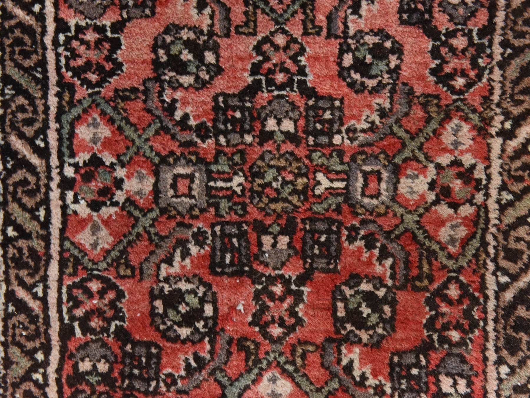2'9"x23'6" Blush Red, Vintage Persian Hussainabad with All Over Design, Distinct Abrash, Full Pile, Great Condition, Hand Knotted, Organic Wool, Extra Long Runner, Oriental Rug HR78629 - Image 4
