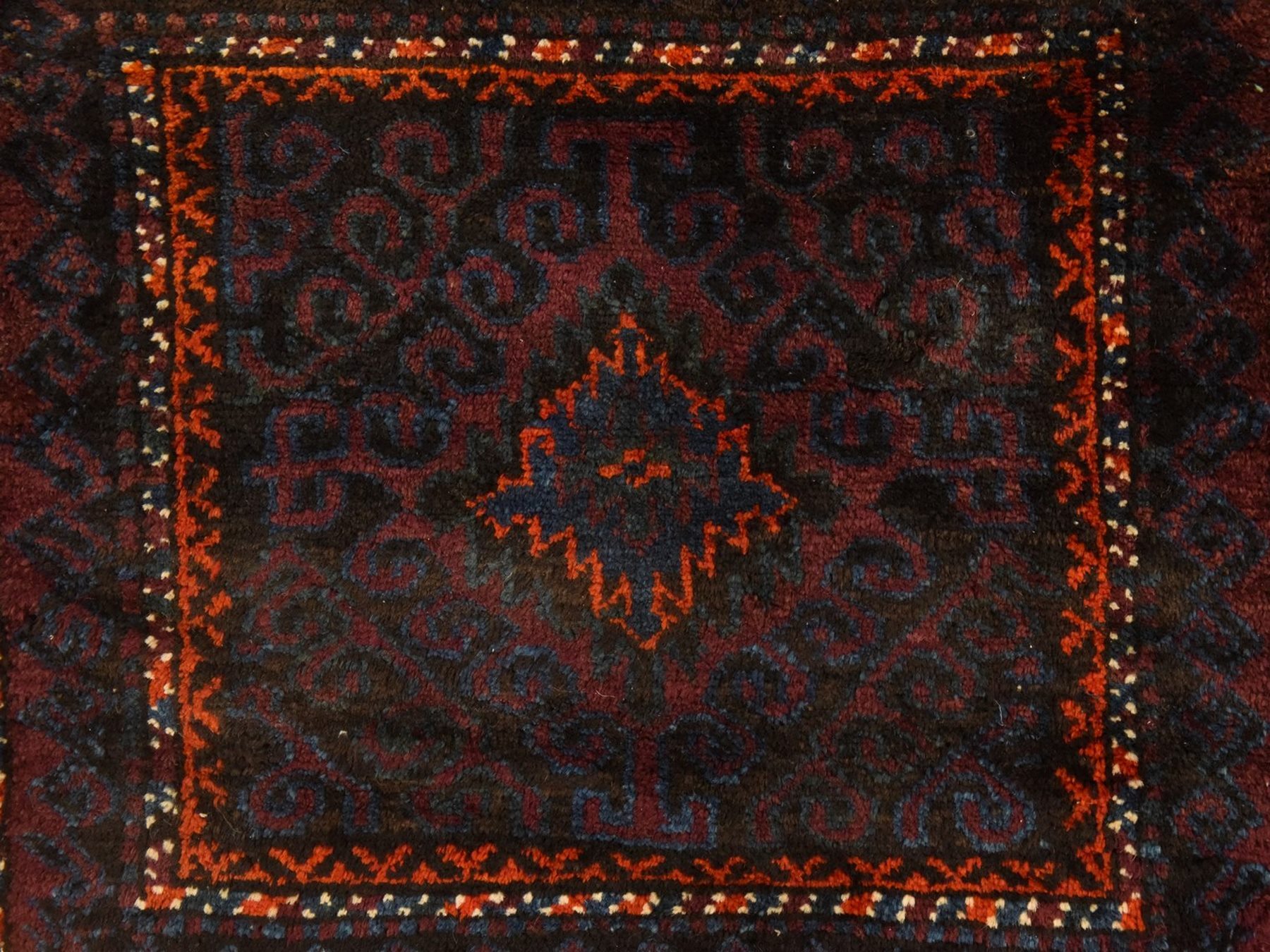2'3"x5'4" Wine Red, Antique Baluch Saddle Bag, Hand Knotted, 100% Wool, Short & Narrow Runner, Oriental Rug HR78643 - Image 4