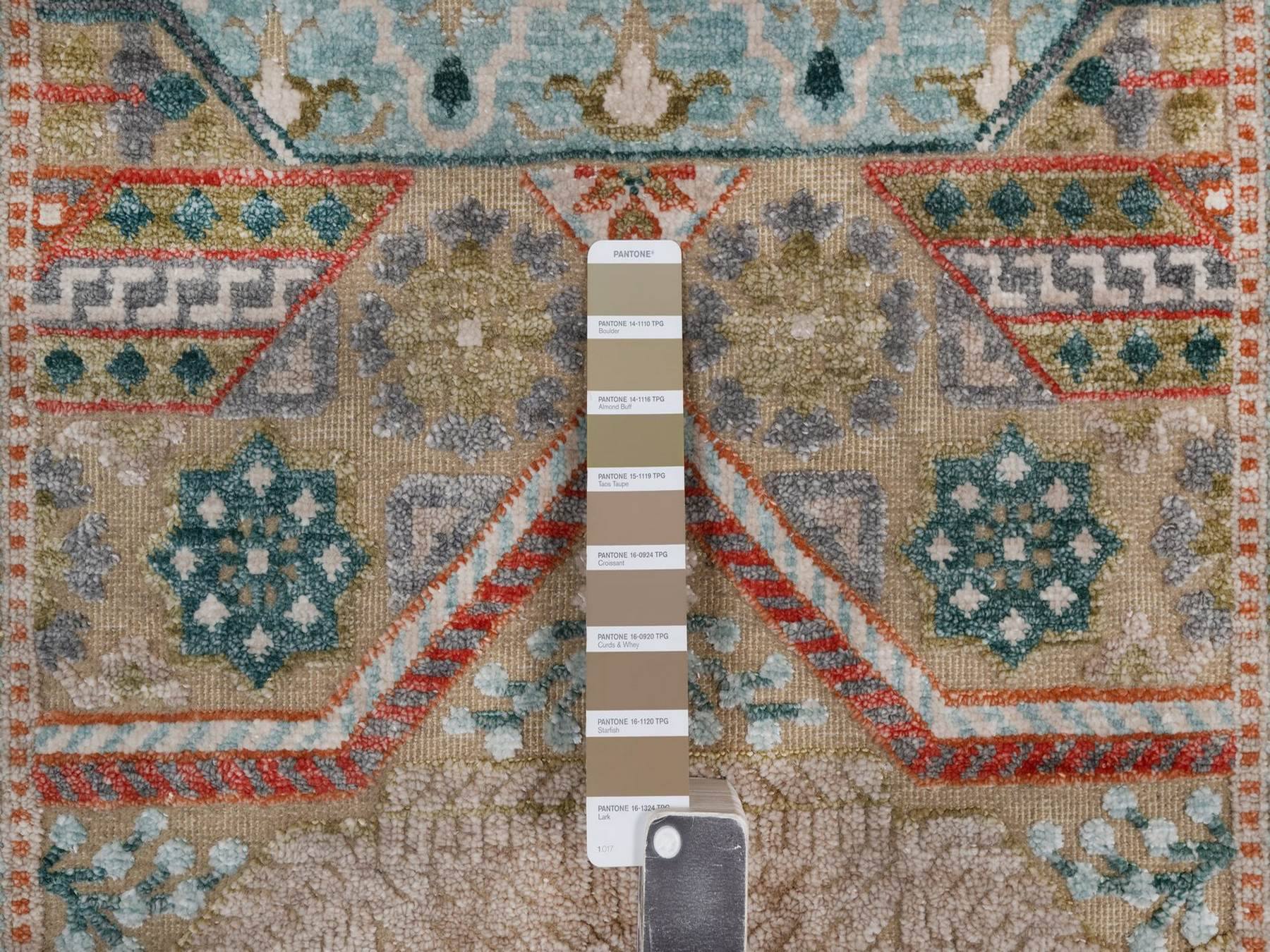 2'5"x6' Lark Brown, Mamluk Design with Geometric Medallion, Textured Wool and Silk, Hand Knotted, Runner, Oriental Rug HR92609 - Image 4