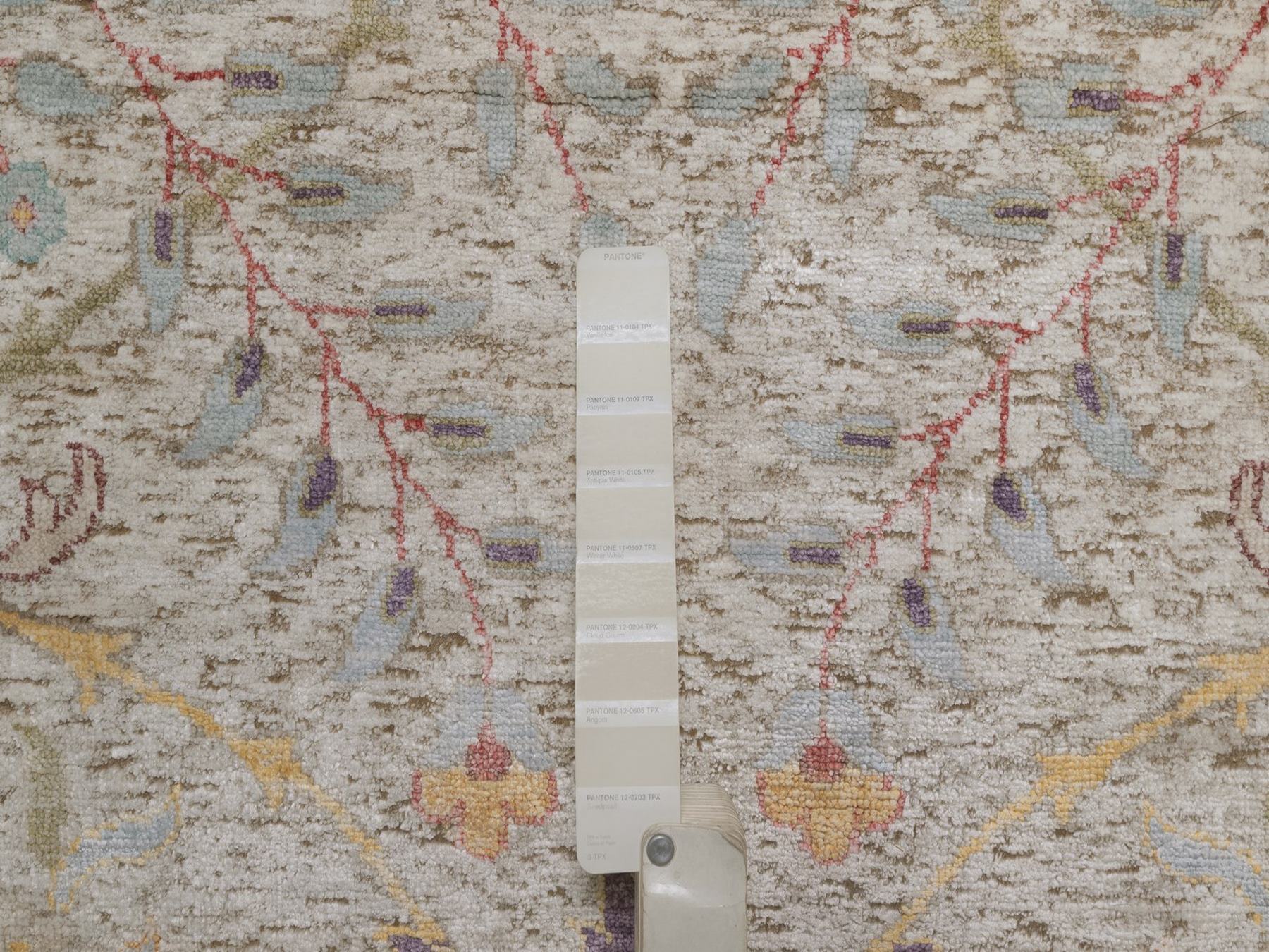 11'9"x15'2" Ivory and Brown, Colorful Sickle Leaf Design, Hand Knotted, Silk with Textured Wool, Oversized, XL, Oriental Rug HR92621 - Image 7