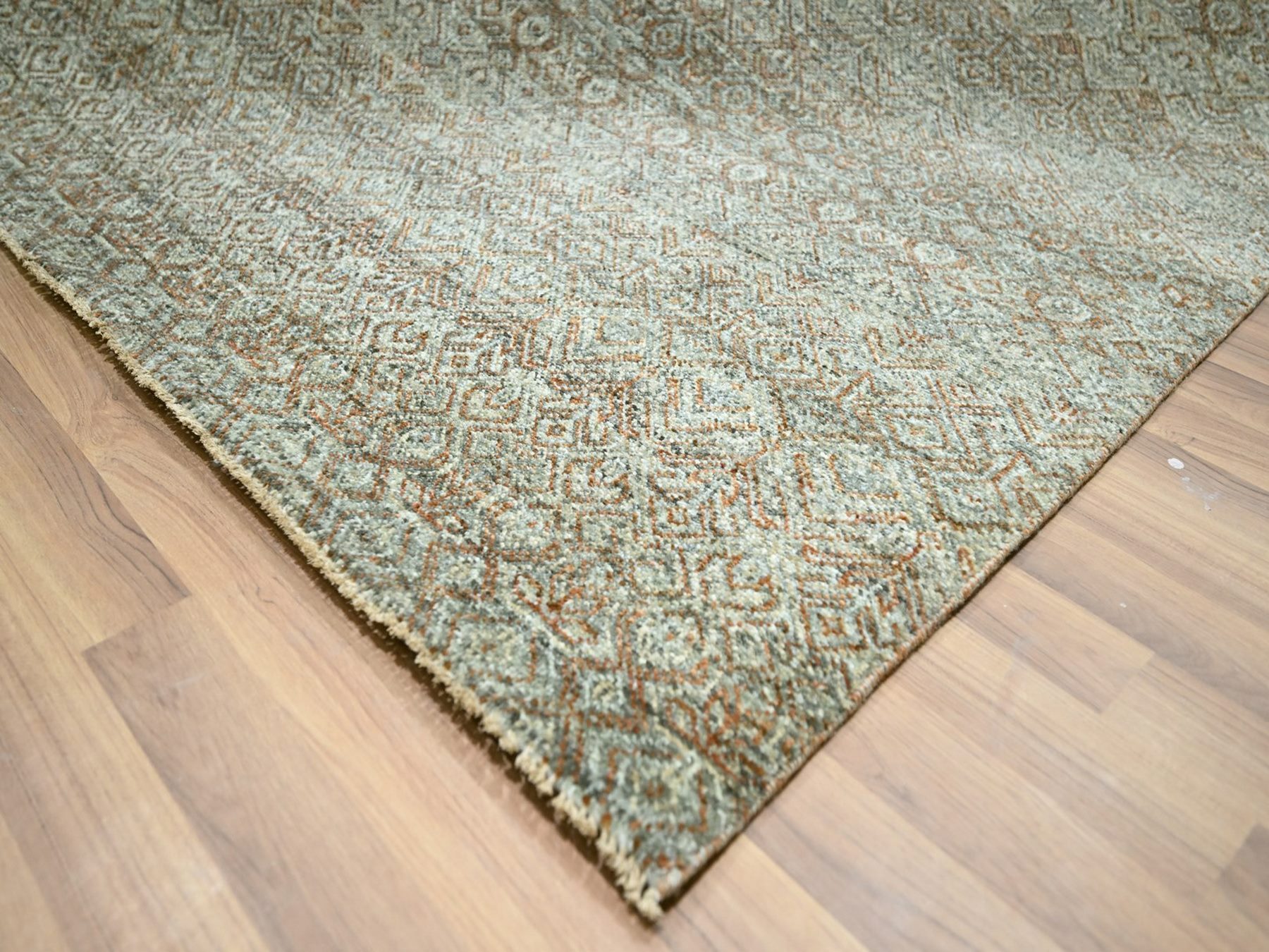 12'x15' Sage Green, Hand Knotted, Kohinoor Herat Pattern, Small Geometric Repetitive Diamond Design, Soft Wool, Tone on Tone, Oversized, XL, Oriental Rug HR77085 - Image 6