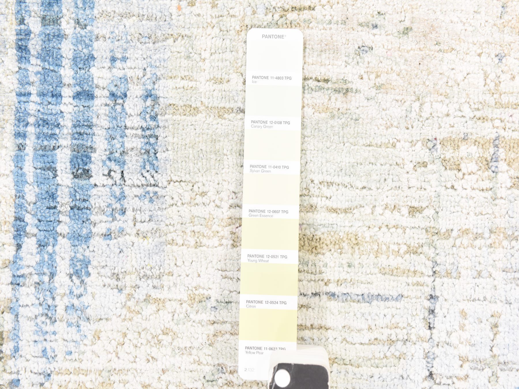8'x10'2" Ivory, THE INTERTWINED PASSAGE, Silk with Textured Wool, Hand Knotted, Oriental Rug HR78668 - Image 6
