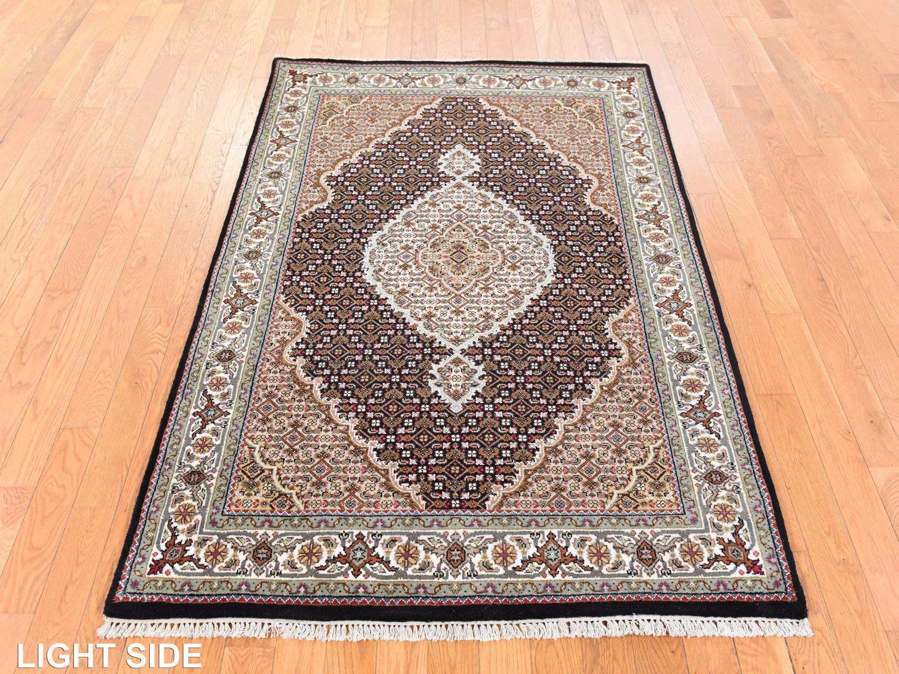 4'x6' Rich Black, 250 KPSI, Tabriz Mahi with Fish Medallion Design, Hand Knotted, 100% Wool, Oriental Rug HR78681 - Image 3
