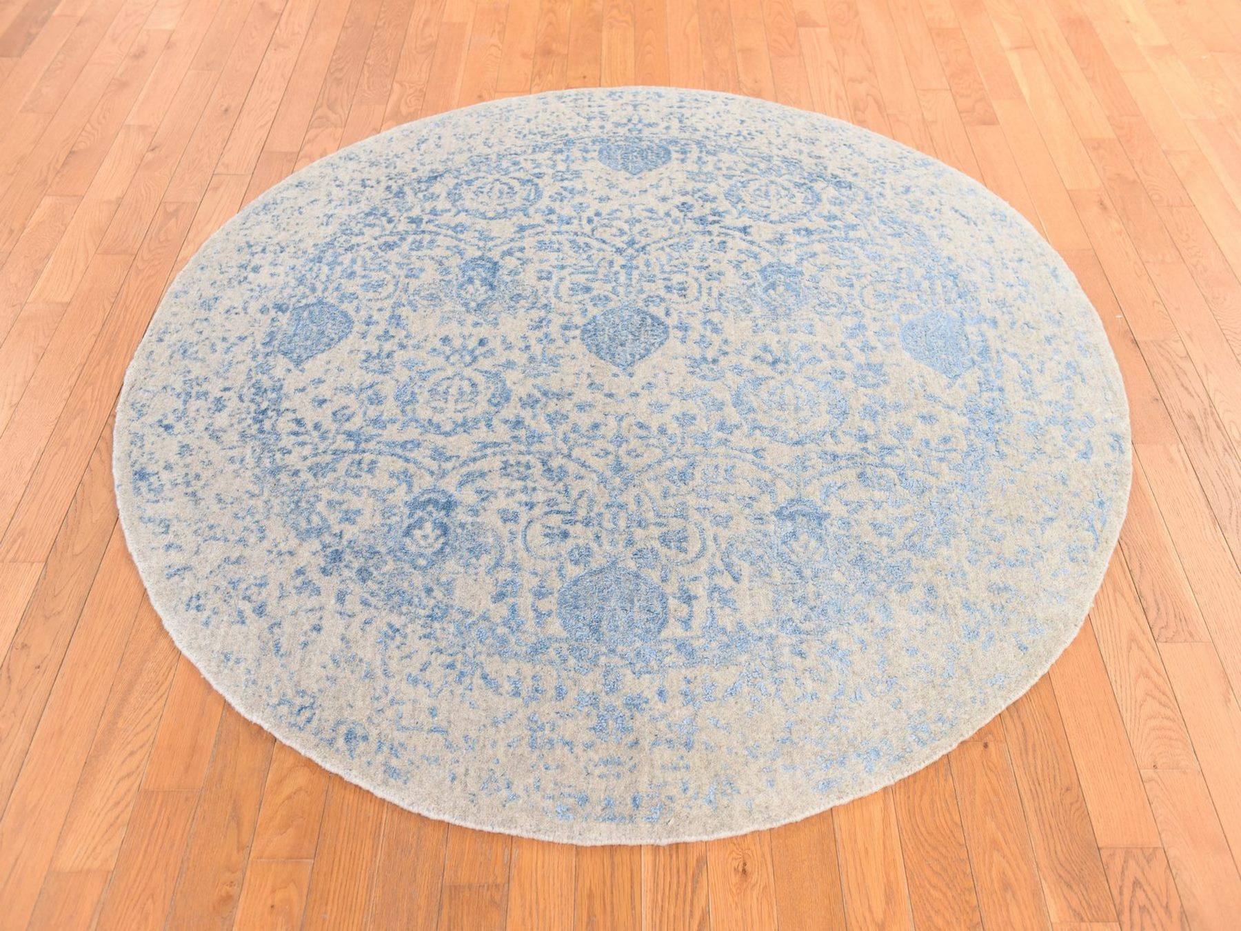 5'9"x5'9" Peach Color, Pomegranate Design, Hand Loomed, Wool and Art Silk, Round, Oriental Rug HR78692 - Image 2