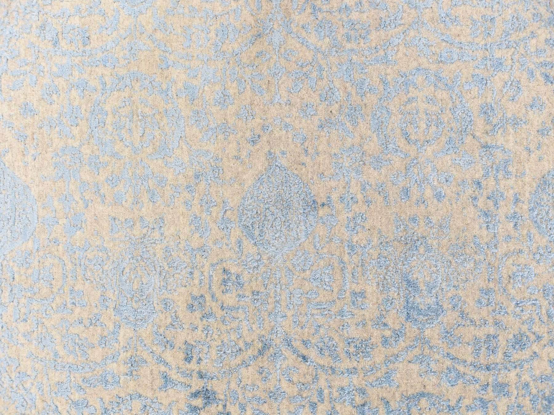 5'9"x5'9" Peach Color, Pomegranate Design, Hand Loomed, Wool and Art Silk, Round, Oriental Rug HR78692 - Image 4