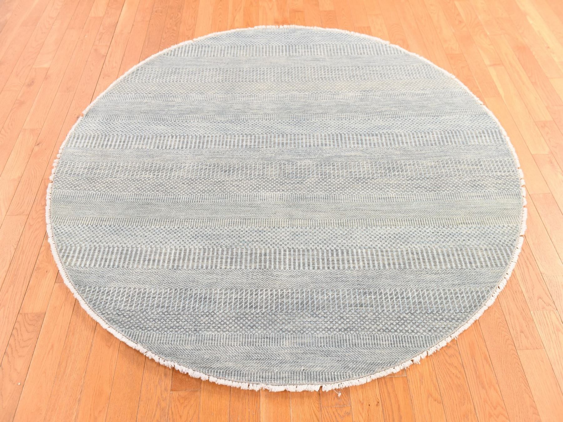 6'x6' Pastel Gray, Wool and Silk, Grass Design, Modern, Tone on Tone, Hand Knotted, Round, Oriental Rug HR78696 - Image 2