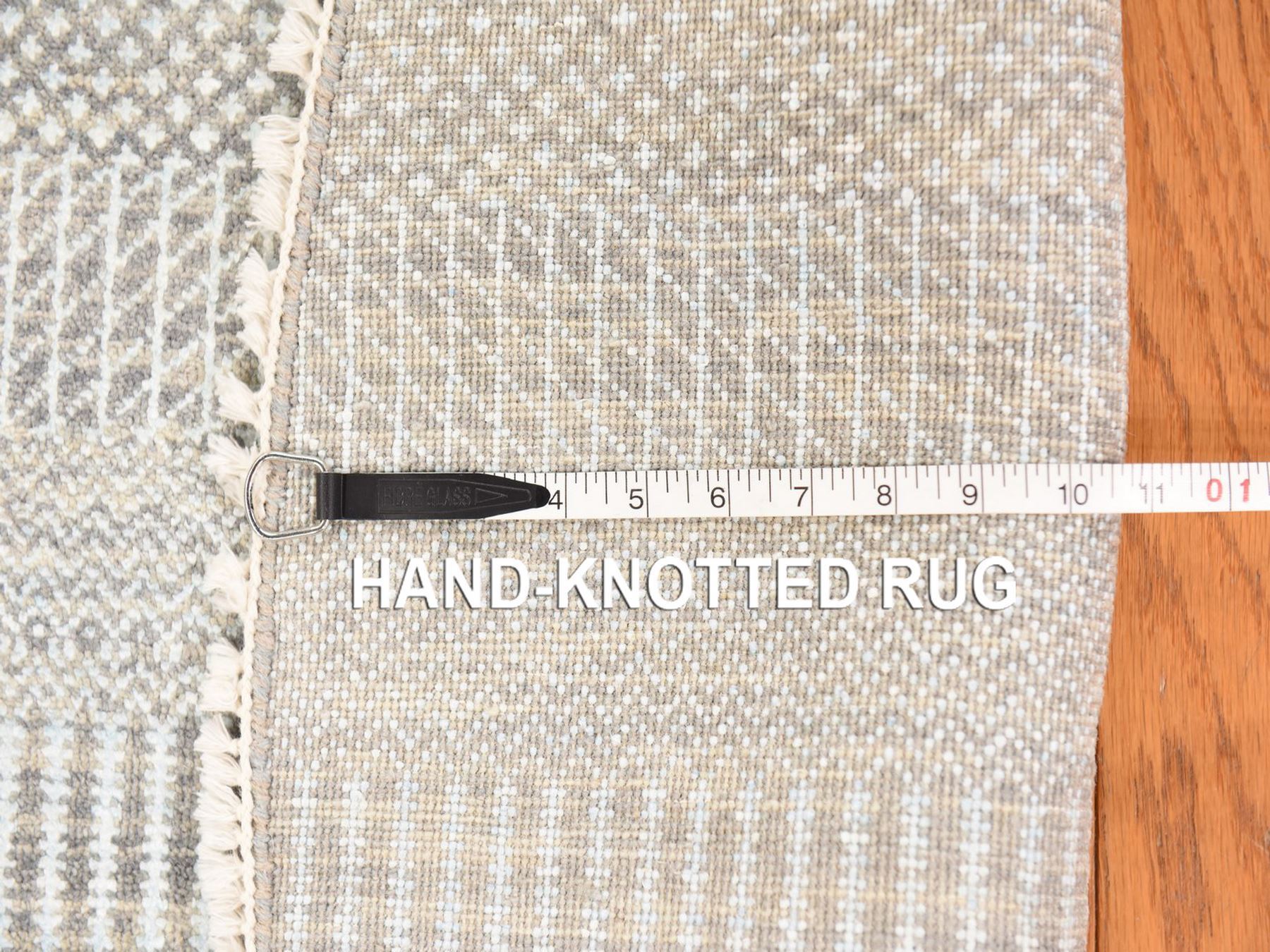 6'x6' Pastel Gray, Wool and Silk, Grass Design, Modern, Tone on Tone, Hand Knotted, Round, Oriental Rug HR78696 - Image 6