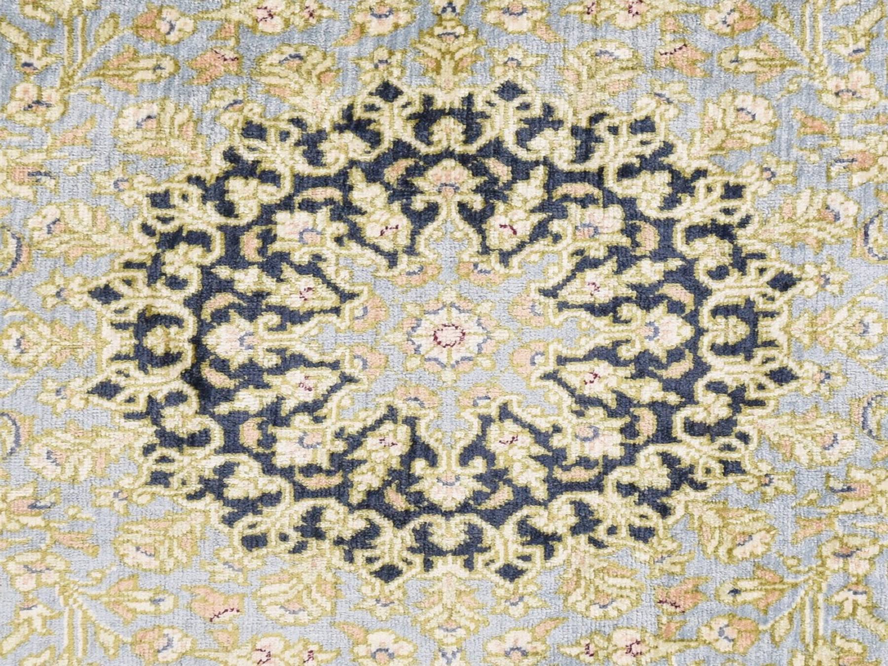 1'8"x2'4" Pistachio Green, Pure Silk, Vintage Persian Ghom with Medallion Design, 600 KPSI, Signed, Hand Knotted, Mat, Small, Oriental Rug HR78716 - Image 4