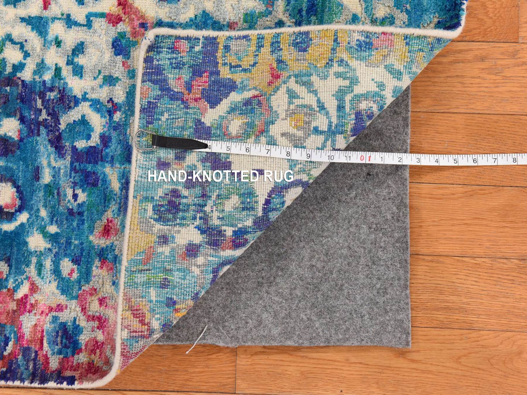 4'x6'1" Blue-Ivory, Colorful, THE PEACOCK, Sari Silk, Hand Knotted, Oriental Rug HR78717 - Image 6