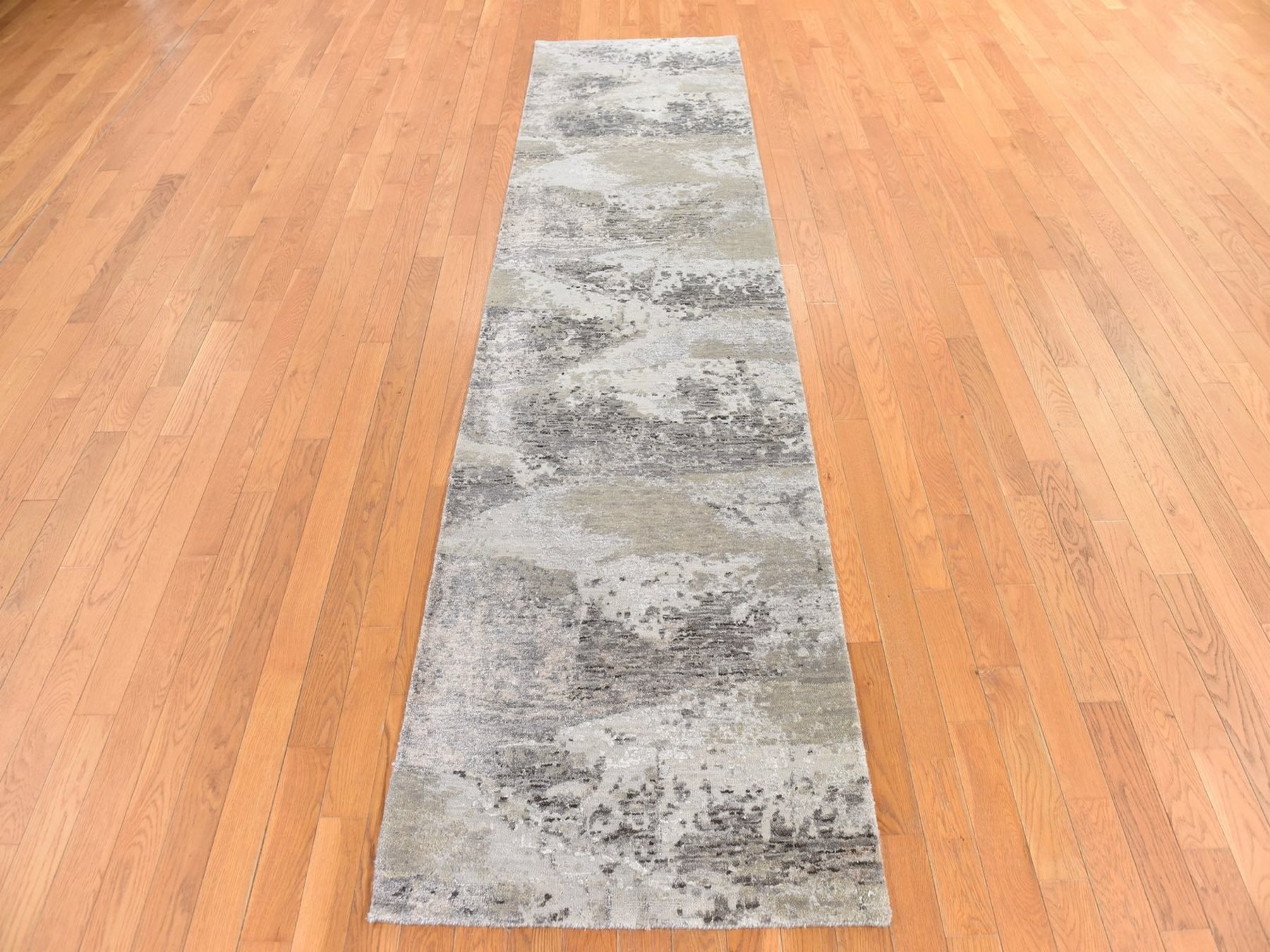 2'8"x9'10" Ivory with Earth Tone Colors, Modern Abstract Design, Wool and Silk, Hand Knotted, Runner, Oriental Rug HR78754 - Image 2
