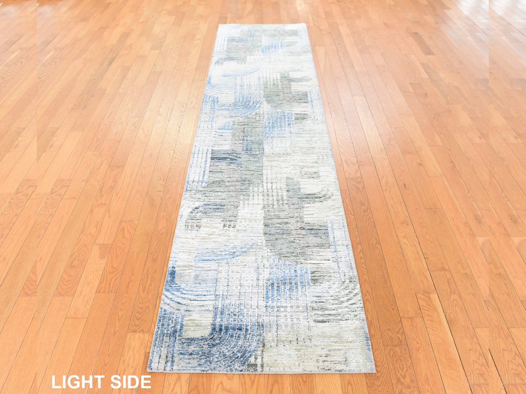 2'7"x10'4" Whisper White, THE INTERTWINED PASSAGE, Silk with Textured Wool, Hand Knotted, Runner, Oriental Rug HR78758 - Image 3