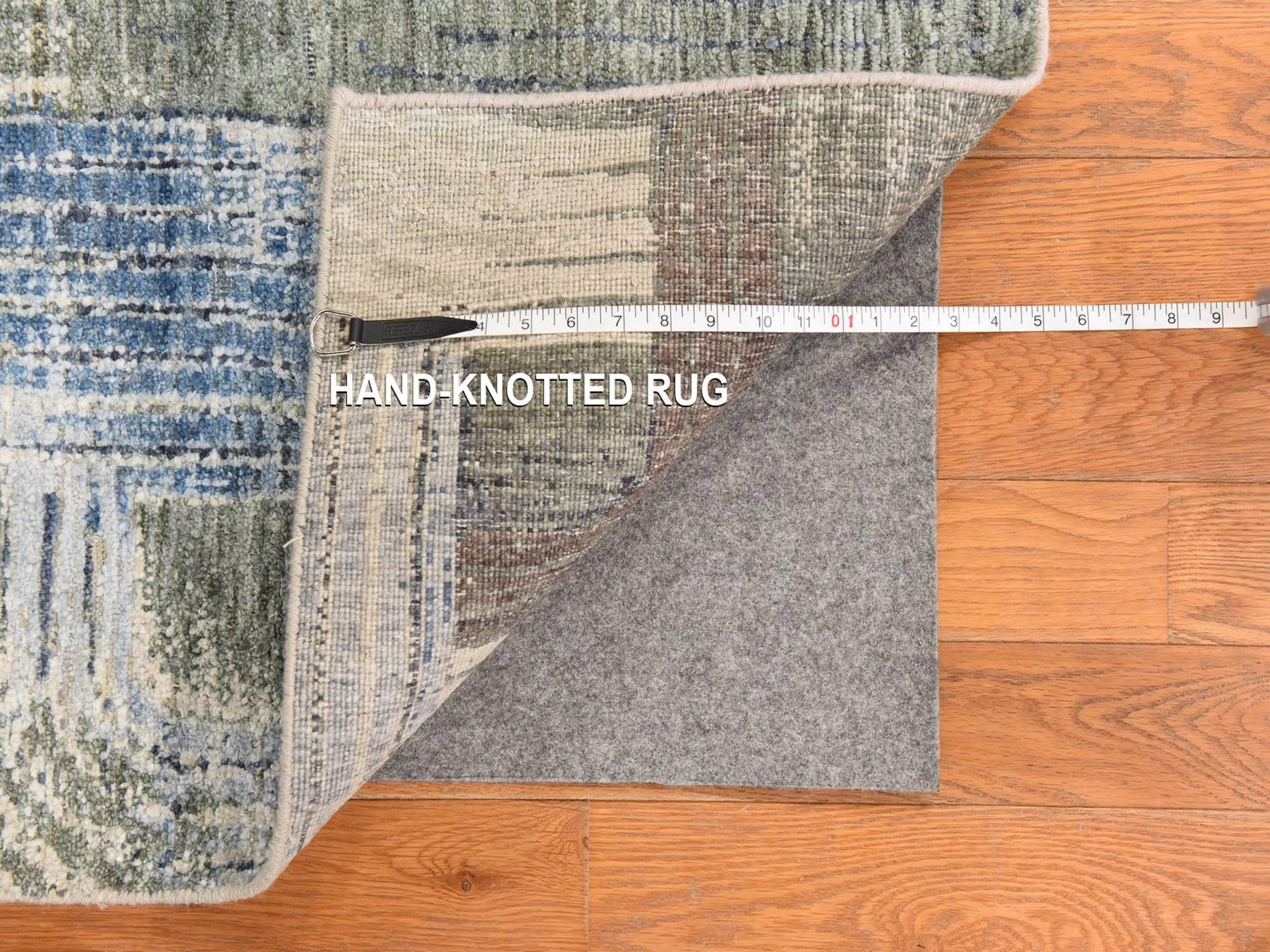 2'7"x10'4" Whisper White, THE INTERTWINED PASSAGE, Silk with Textured Wool, Hand Knotted, Runner, Oriental Rug HR78758 - Image 6