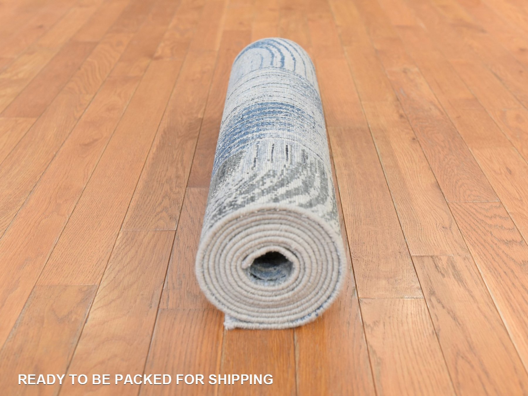 2'7"x10'4" Whisper White, THE INTERTWINED PASSAGE, Silk with Textured Wool, Hand Knotted, Runner, Oriental Rug HR78758 - Image 8