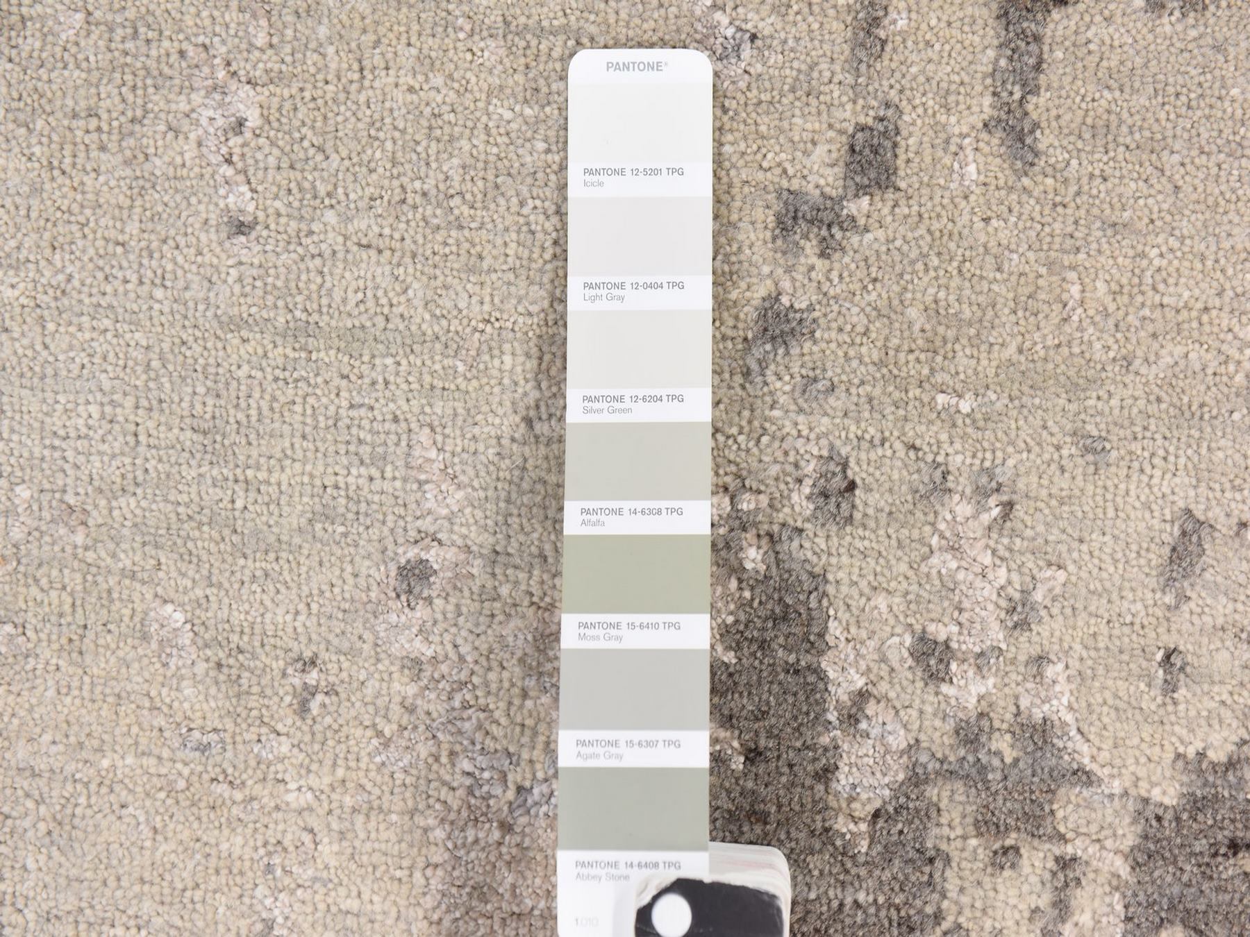 2'8"x9'7" Brown with Gray, Modern Abstract Design, Wool and Silk, Hand Knotted, Runner, Oriental Rug HR78761 - Image 5