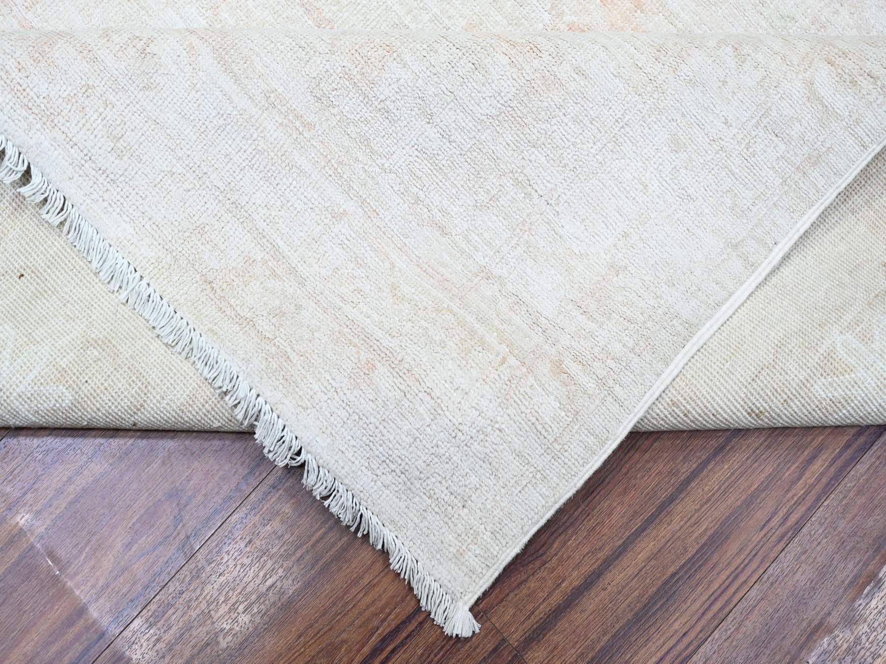 9'8"x13'1" Shoreline Gray, Hand Knotted, Soft Wool, White Wash Peshawar, Distressed, Oriental Rug HR88581 - Image 6