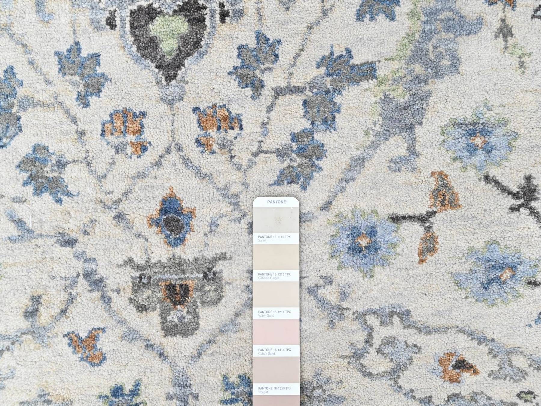 6'x9' Oyster Gray, Hand Knotted, Oushak with Floral Motifs, Pure Wool, Soft Pile, Denser Weave, Oriental Rug HR10567 - Image 4