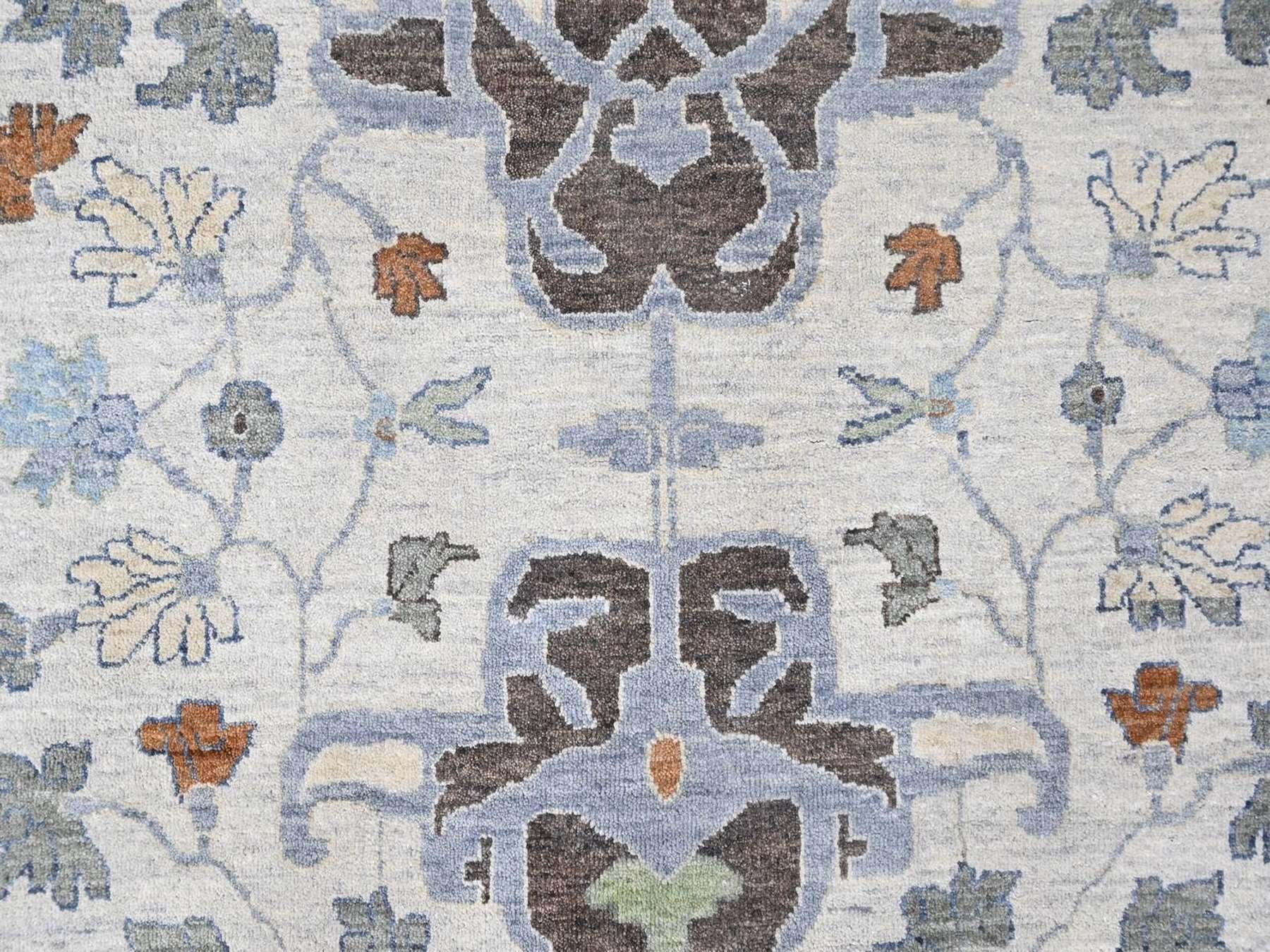 14'x16' Oyster Gray, Hand Knotted, Oushak with Floral Motifs, Pure Wool, Soft Pile, Denser Weave, Oversized, XL, Oriental Rug HR10572 - Image 8