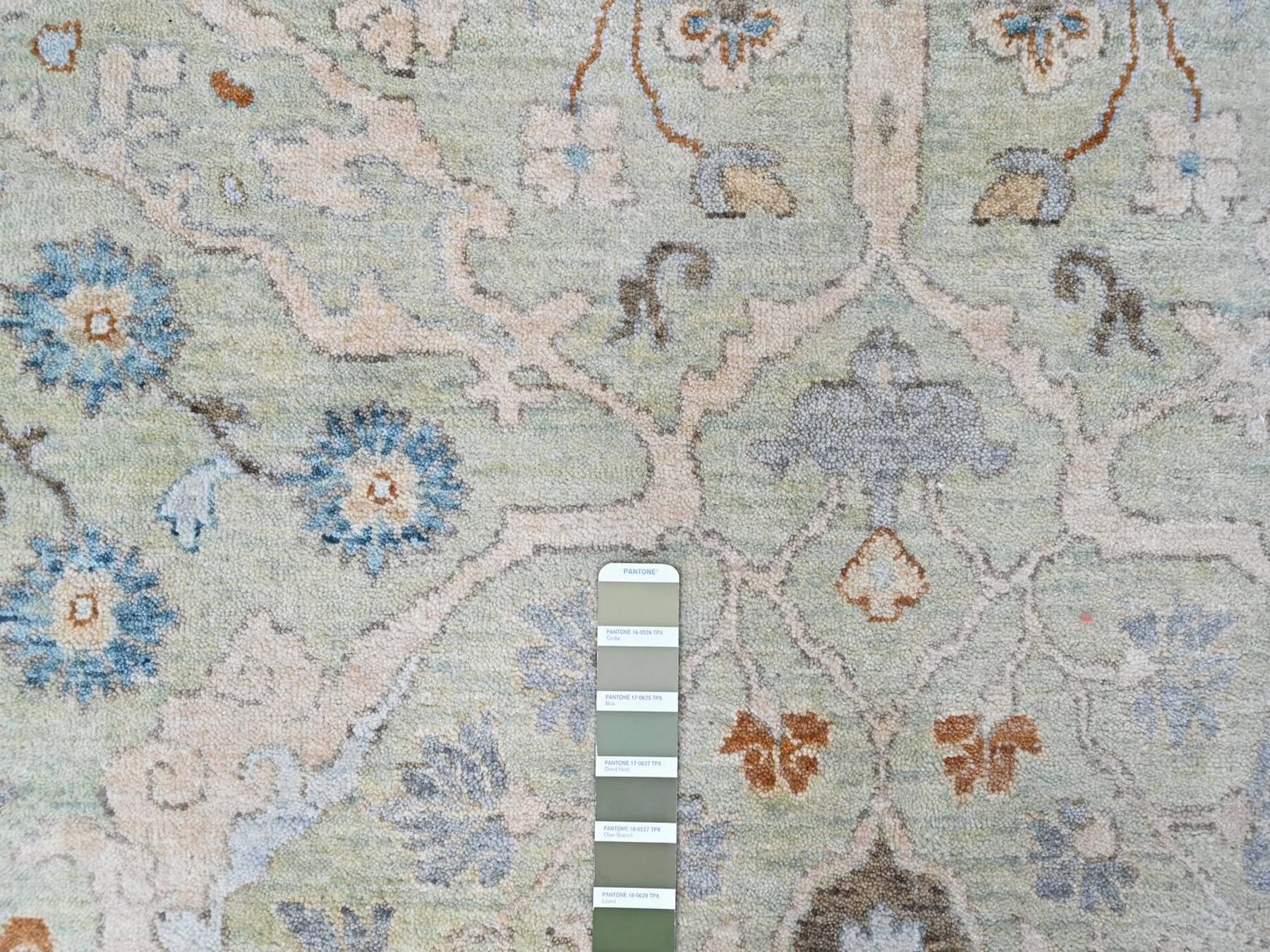8'x8' Pistachio Green, Oushak with Floral Motifs, Hand Knotted, Pure Wool, Soft Pile, Denser Weave, Round, Oriental Rug HR10587 - Image 4