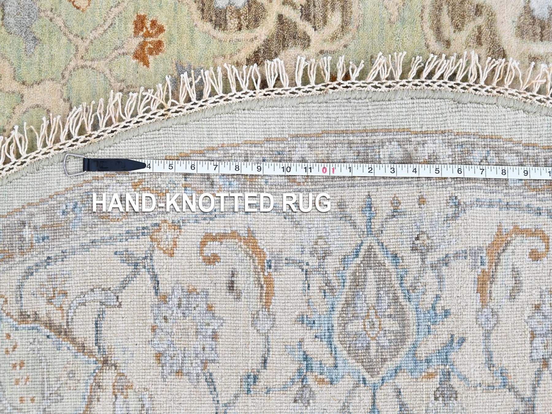 8'x8' Pistachio Green, Oushak with Floral Motifs, Hand Knotted, Pure Wool, Soft Pile, Denser Weave, Round, Oriental Rug HR10587 - Image 8