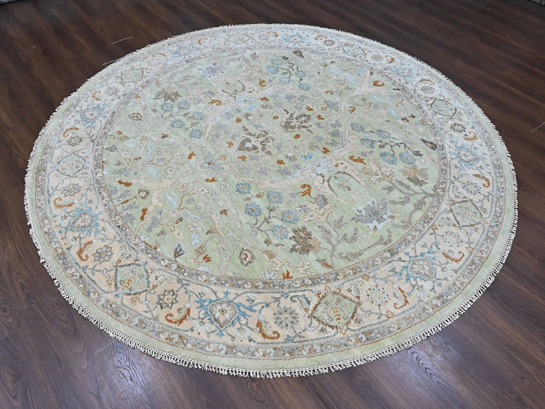 10'x10' Pistachio Green, Oushak with Floral Motifs, Hand Knotted, Pure Wool, Soft Pile, Denser Weave, Round, Oriental Rug HR10591 - Image 2