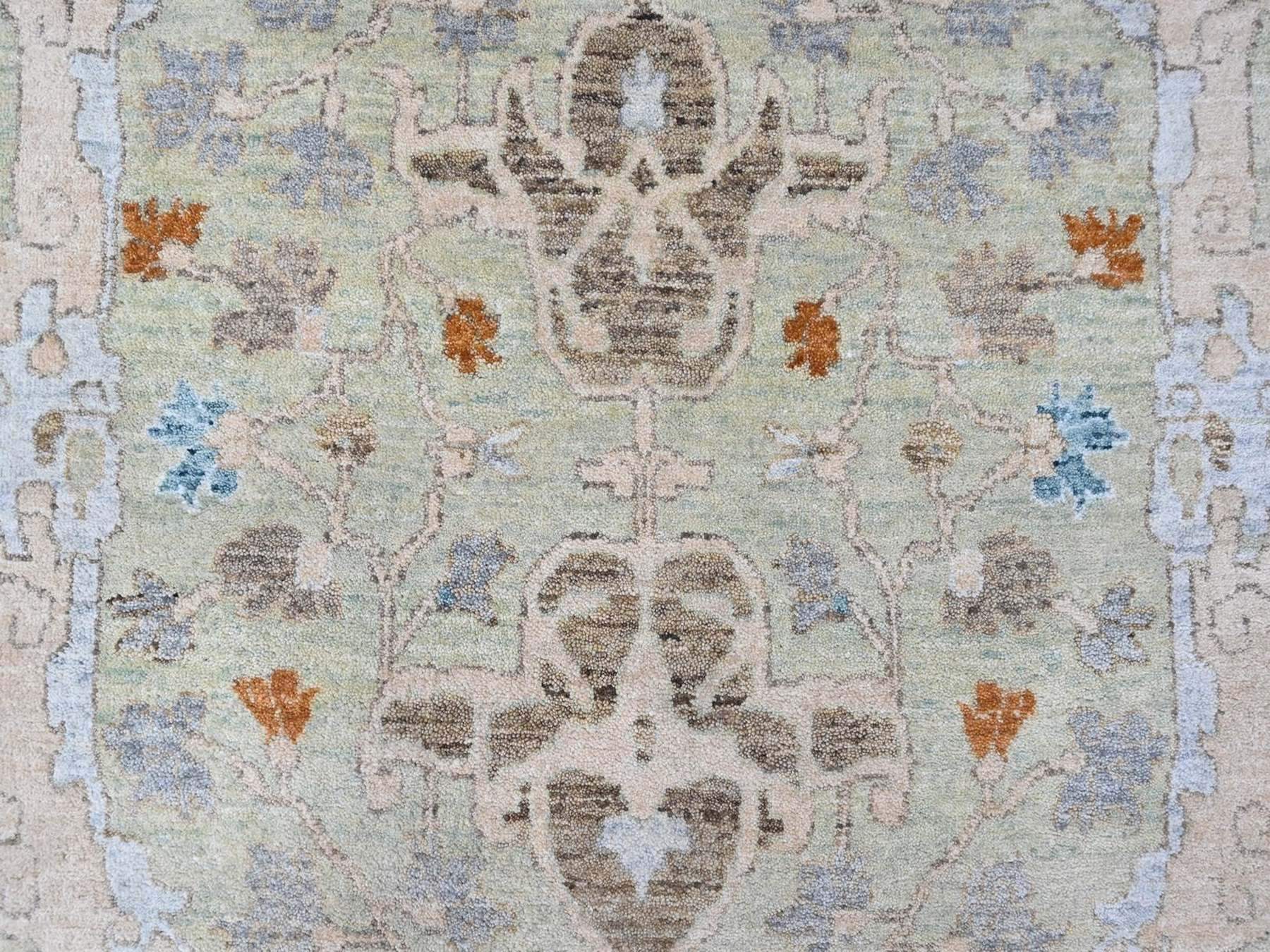 10'x10' Pistachio Green, Oushak with Floral Motifs, Hand Knotted, Pure Wool, Soft Pile, Denser Weave, Round, Oriental Rug HR10591 - Image 5