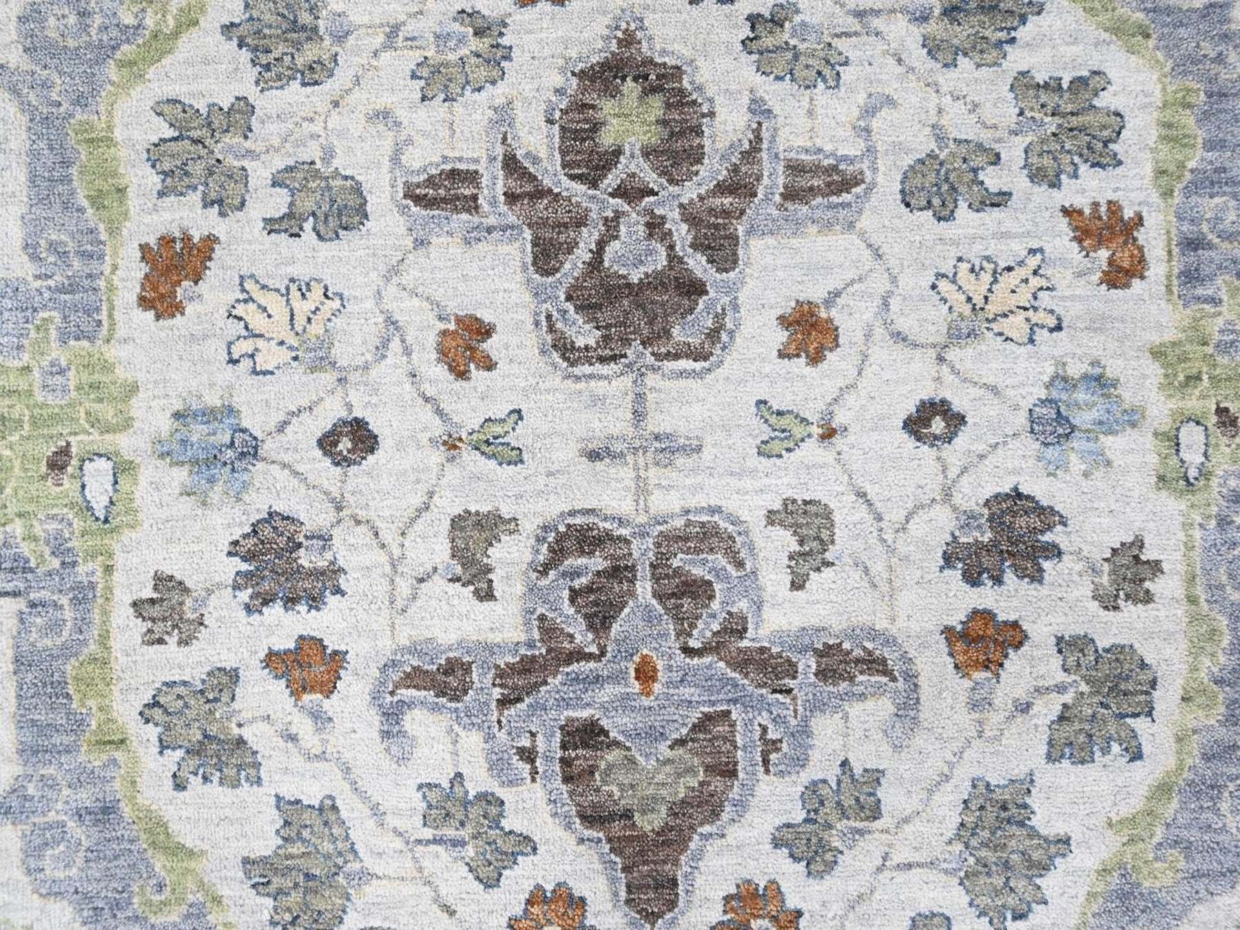 9'1"x12' Oyster Gray, Oushak with Floral Motifs, Hand Knotted, Pure Wool, Soft Pile, Denser Weave, Oriental Rug HR10594 - Image 8