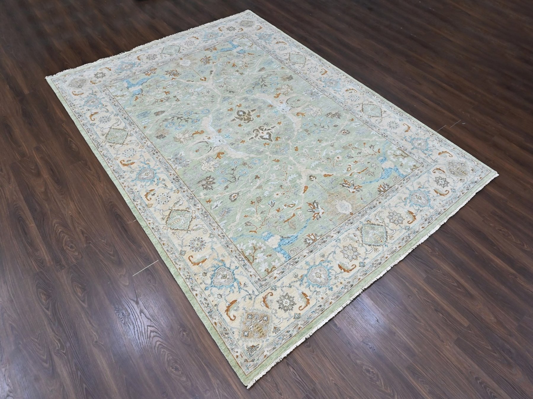 9'2"x11'10" Pistachio Green, Oushak with Floral Motifs, Hand Knotted, Pure Wool, Soft Pile, Denser Weave, Oriental Rug HR10599 - Image 3