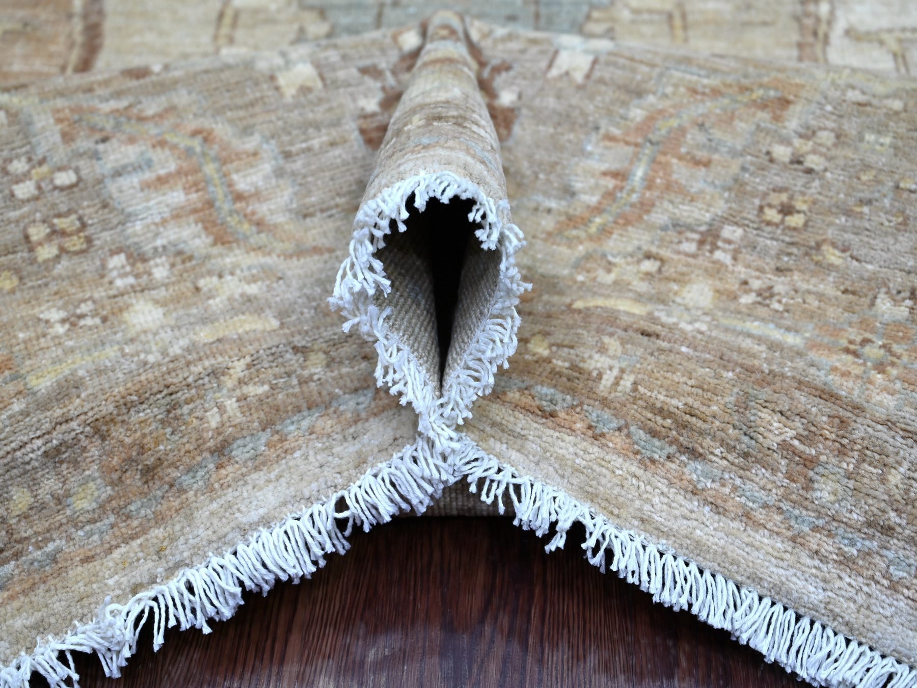 8'x10' Bone White, Peshawar with All Over Design, Hand Knotted, High Mountain Wool, Denser Weave, Oriental Rug HR22347 - Image 5