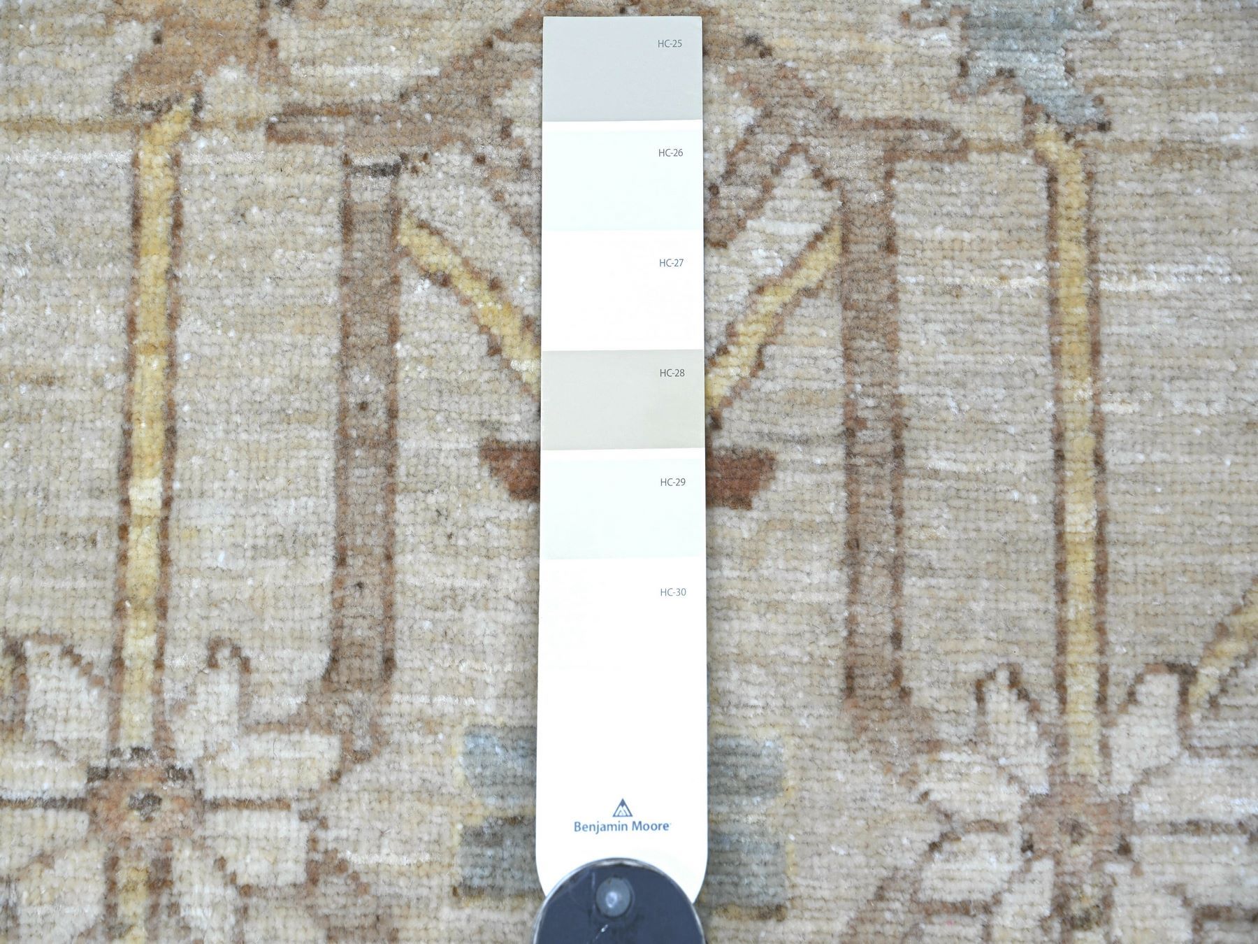 8'x10' Bone White, Peshawar with All Over Design, Hand Knotted, High Mountain Wool, Denser Weave, Oriental Rug HR22347 - Image 7