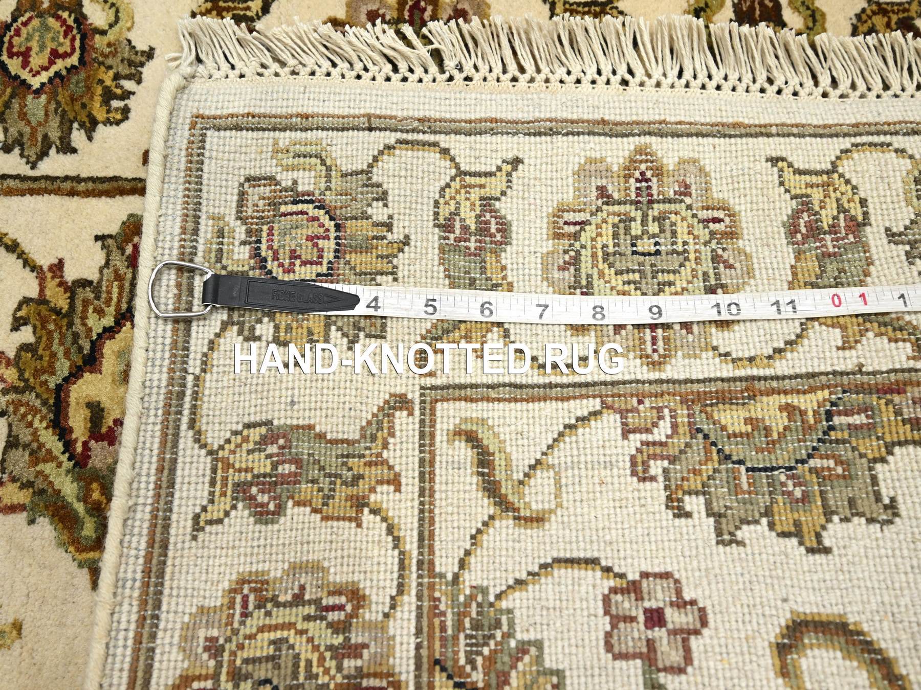 2'7"x8'3" Linen White, Rajasthan with All Over Leaf Design, Hand Knotted, Thick and Plush, Soft Pile, Wool and Silk, Runner, Oriental Rug HR75623 - Image 7