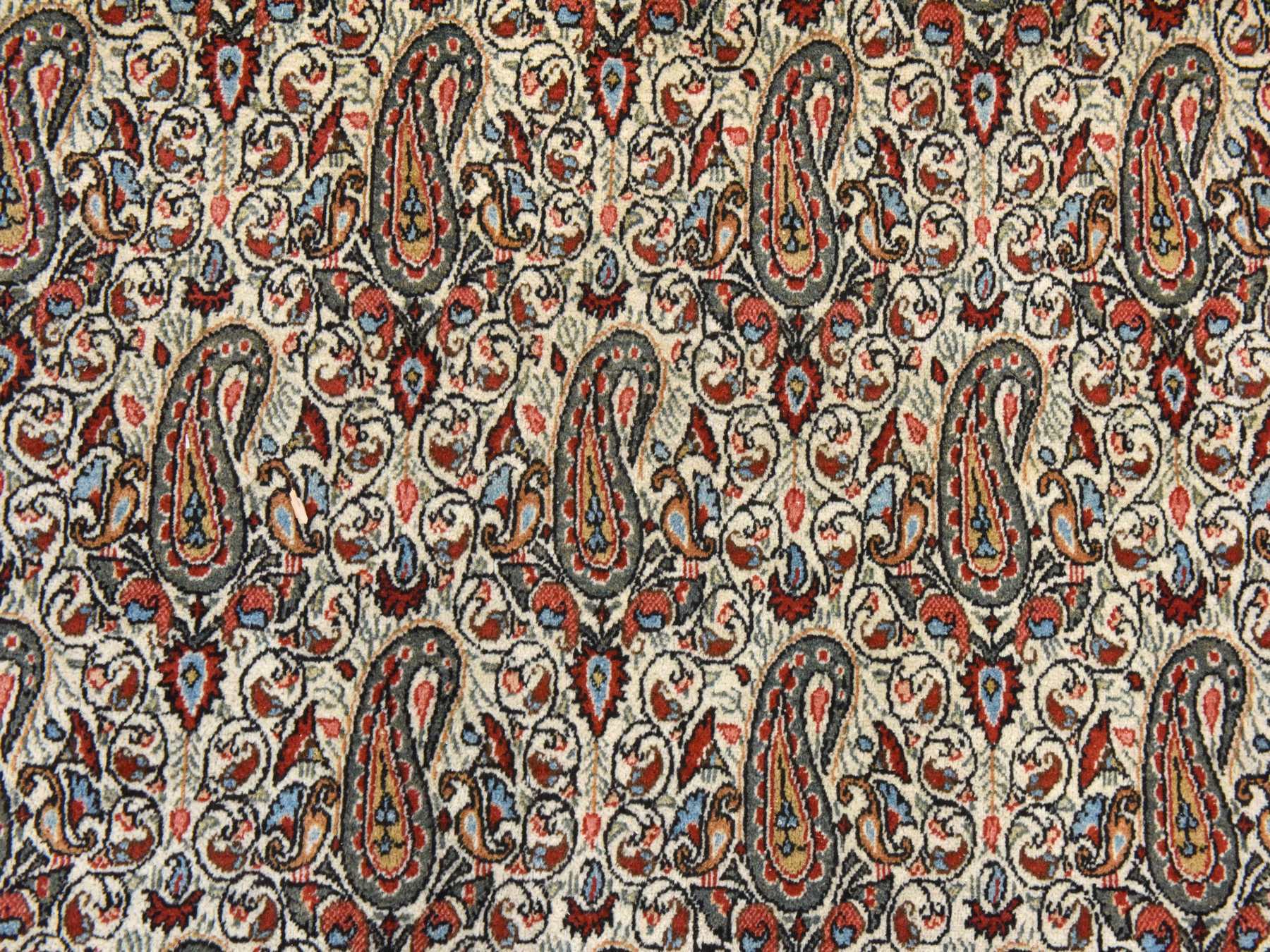 7'10"x10'9" Alabaster White, Vintage Persian Ghom with Paisley, Boteh Design, 100% Wool, Hand Knotted, Good Condition and Clean, Oriental Rug HR78539 - Image 4
