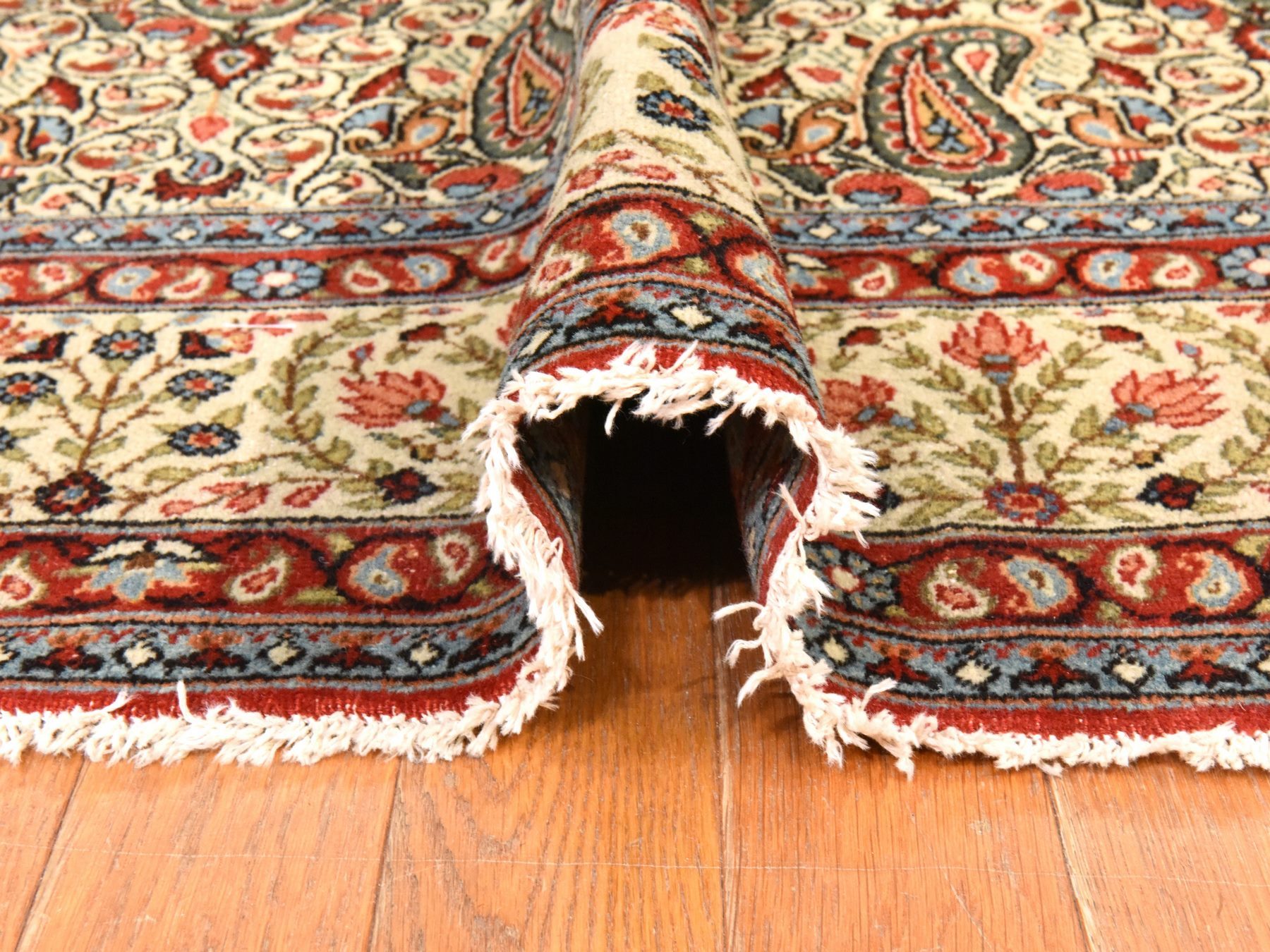 7'10"x10'9" Alabaster White, Vintage Persian Ghom with Paisley, Boteh Design, 100% Wool, Hand Knotted, Good Condition and Clean, Oriental Rug HR78539 - Image 8