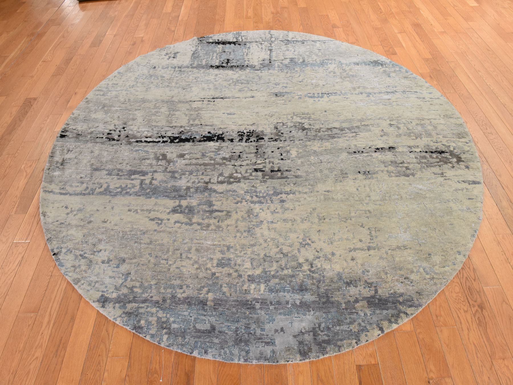 8'x8' Beige-Gray, Modern Abstract Design, Hand Knotted, Wool & Silk, Round, Oriental Rug HR78861 - Image 2