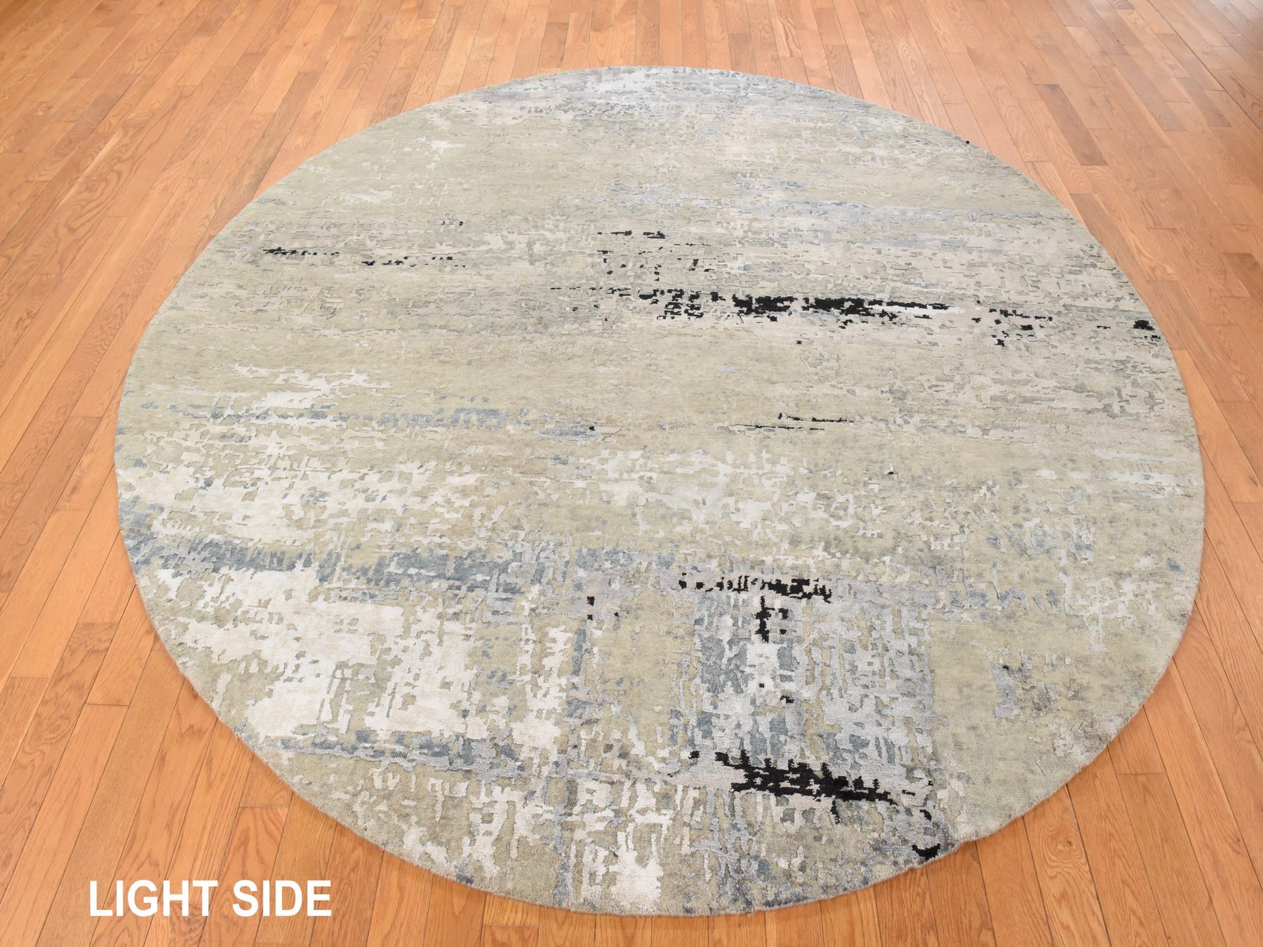 8'x8' Beige-Gray, Modern Abstract Design, Hand Knotted, Wool & Silk, Round, Oriental Rug HR78861 - Image 3