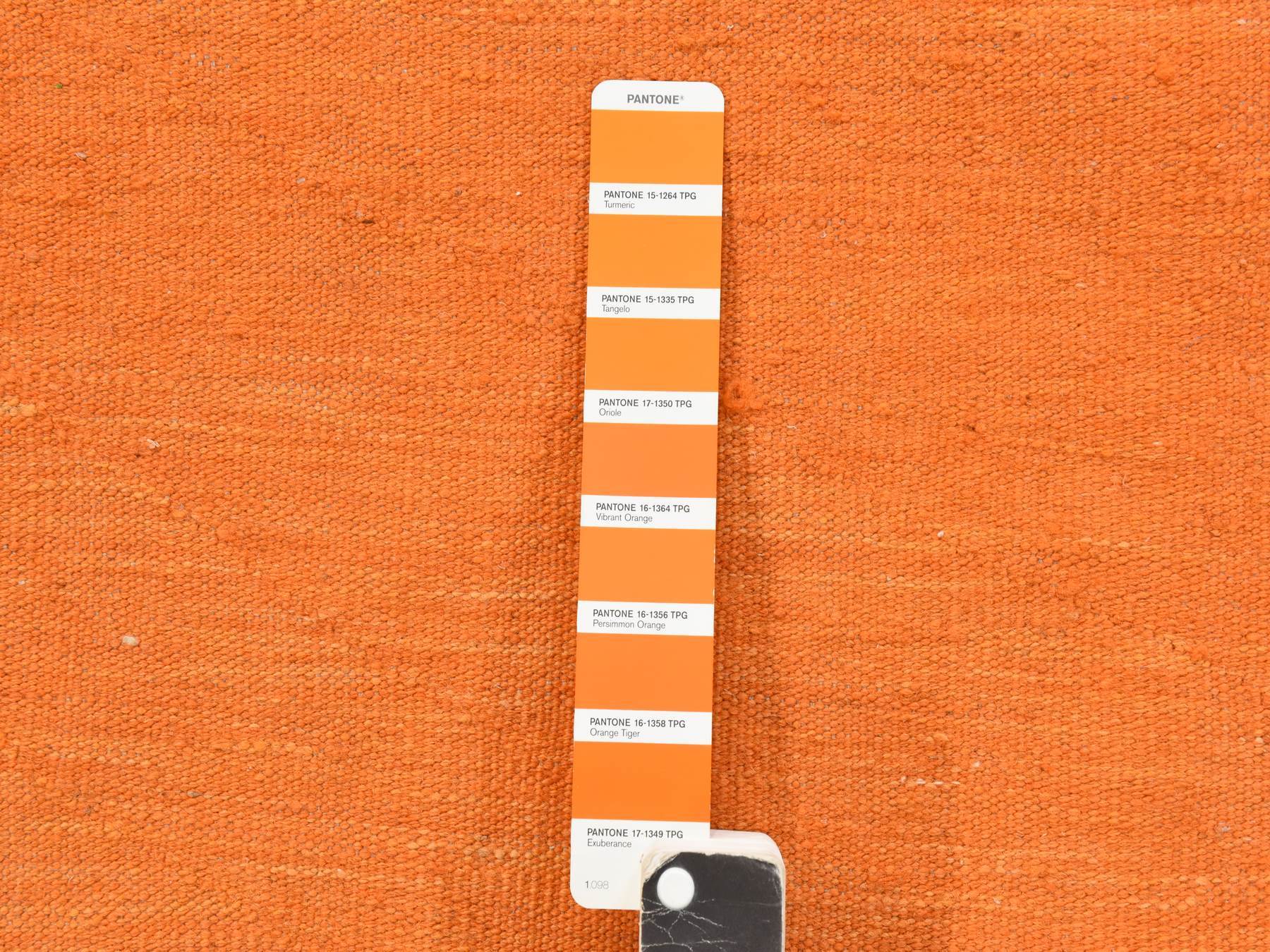 6'4"x9'9" Vivid Orange, Plain Solid Design, Afghan Kilim, Hand Woven, Flat Weave, 100% Wool, Reversible, Oriental Rug HR78870 - Image 6