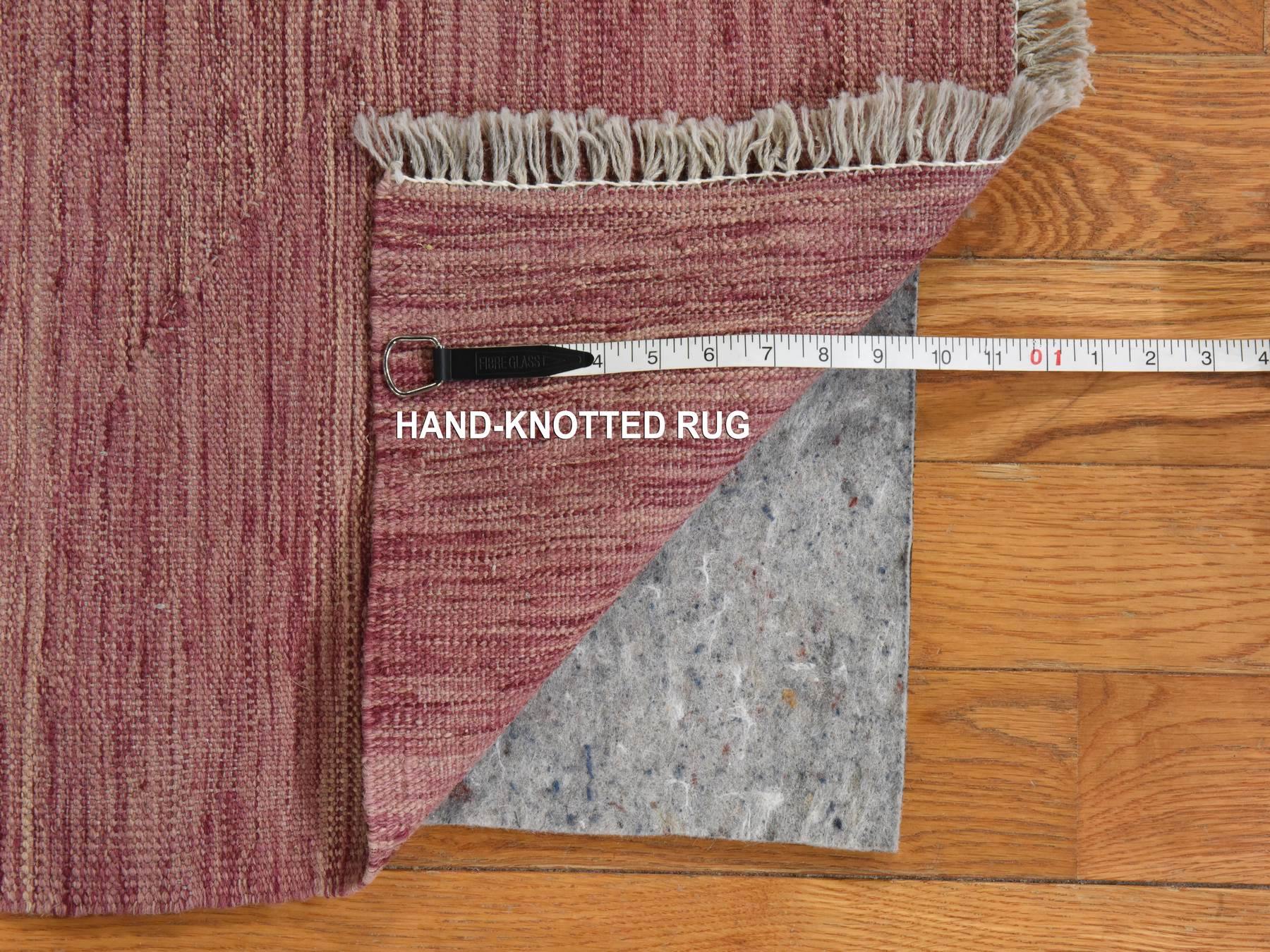 2'8"x10' Rose Pink, Flat Weave, Plain Solid Design, Afghan Kilim, Hand Woven, 100% Wool, Reversible, Runner, Oriental Rug HR78882 - Image 5