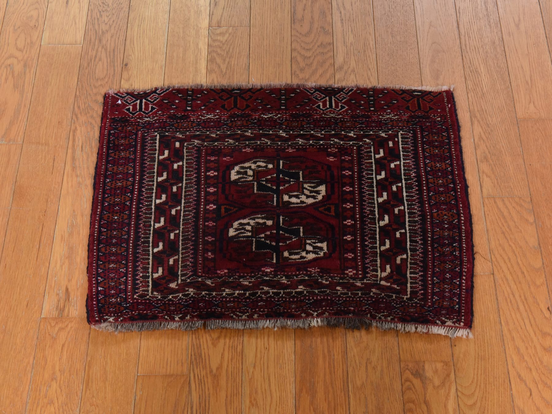1'6"x2'1"Merlot Red, Antique Tourkaman Bokara Bag Face, Clean, Soft, Sides and Ends Professionally Secured, 100% Wool, Hand Knotted, Mat, Oriental Rug HR78916 - Image 2