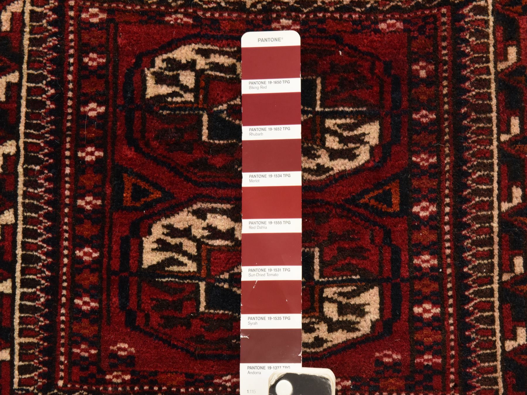 1'6"x2'1"Merlot Red, Antique Tourkaman Bokara Bag Face, Clean, Soft, Sides and Ends Professionally Secured, 100% Wool, Hand Knotted, Mat, Oriental Rug HR78916 - Image 4