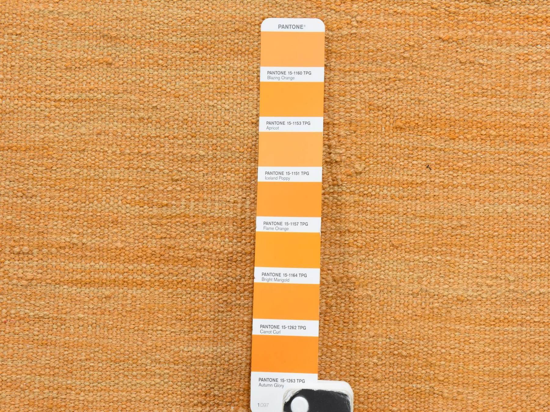 2'8"x3'8" Apricot Orange, Plain Solid Design, Afghan Kilim, Hand Woven, Flat Weave, 100% Wool, Reversible, Mat, Oriental Rug HR78927 - Image 4