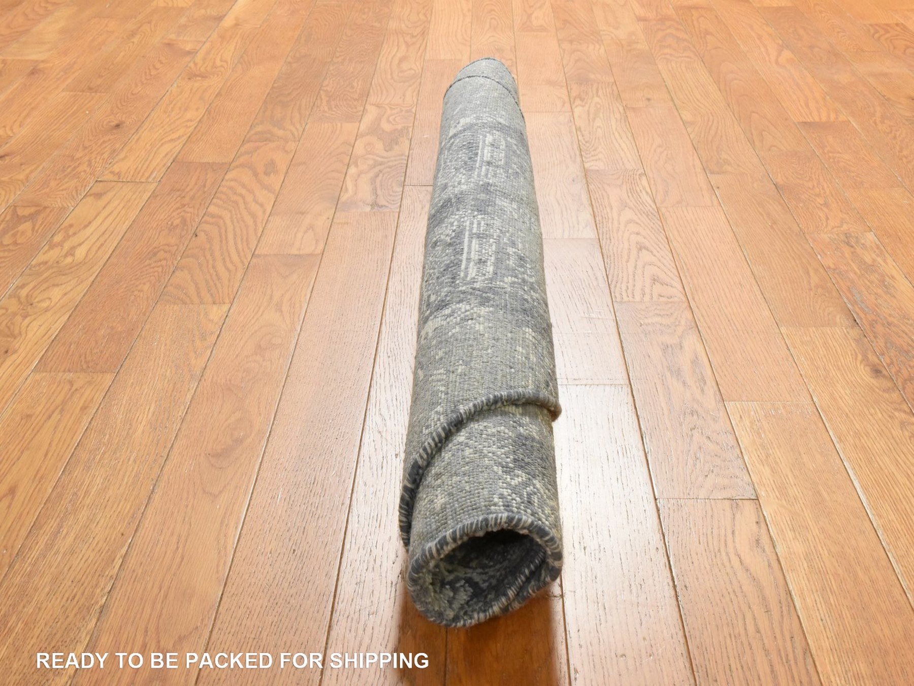 4'x4' Cloud Gray, Wool and Pure Silk, Jewellery Design, Hand Knotted, Round, Oriental Rug HR78942 - Image 8