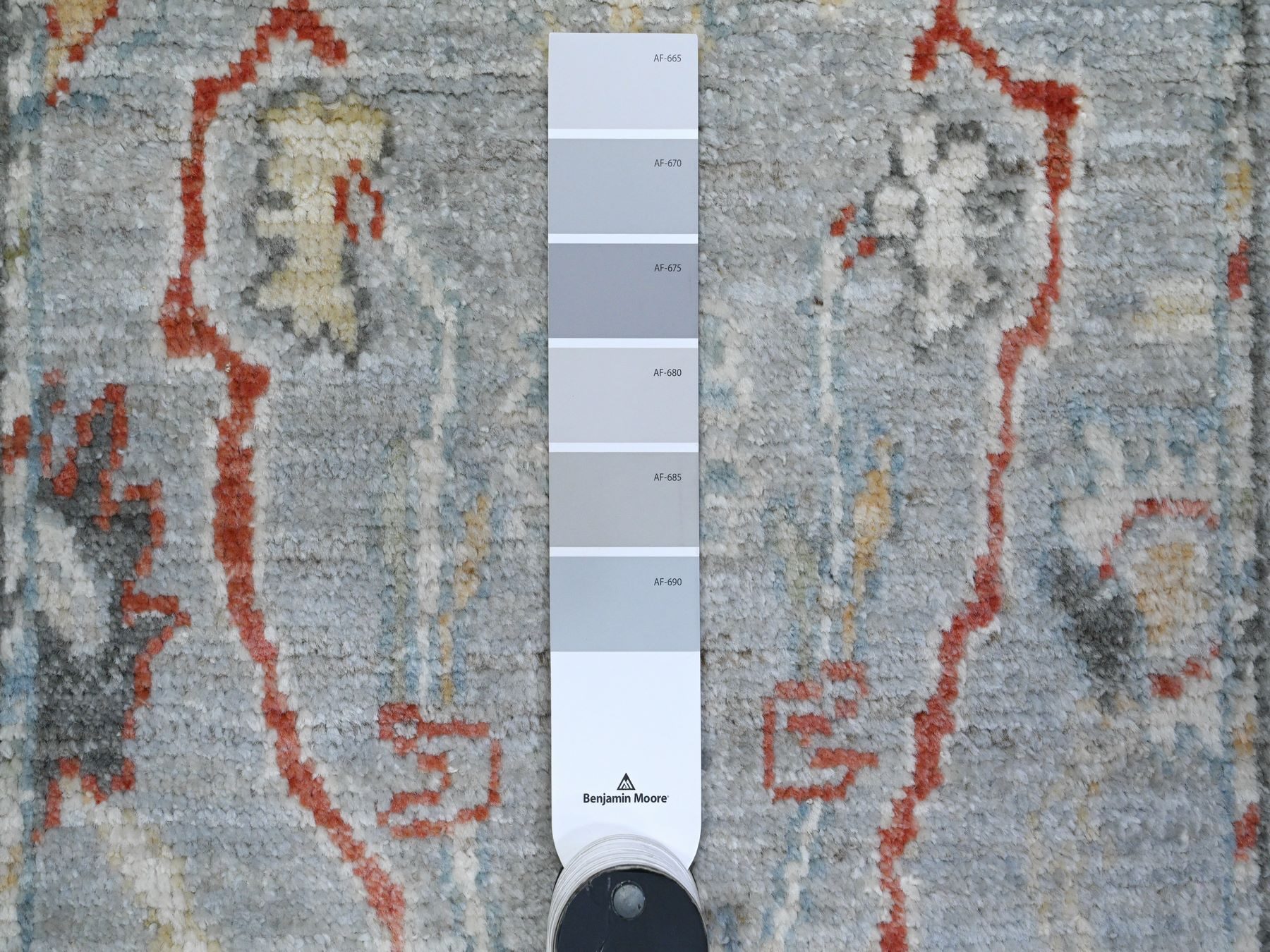 2'1"x3'1" Misty Gray, Village Flower And Leaf Medallions, Wool Foundation, Hand Knotted, Afghan Natural Dyes, Angora Oushak, Mat Oriental Rug HR89633 - Image 3