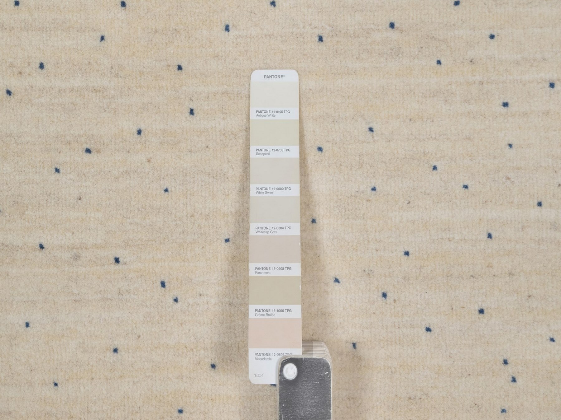 2'6"x6' Parchment White, Tree Design, Modern, Lori Buft Gabbeh, Pure Wool, Hand Knotted, Thick and Plush, Soft Pile, Runner, Oriental Rug HR92626 - Image 4